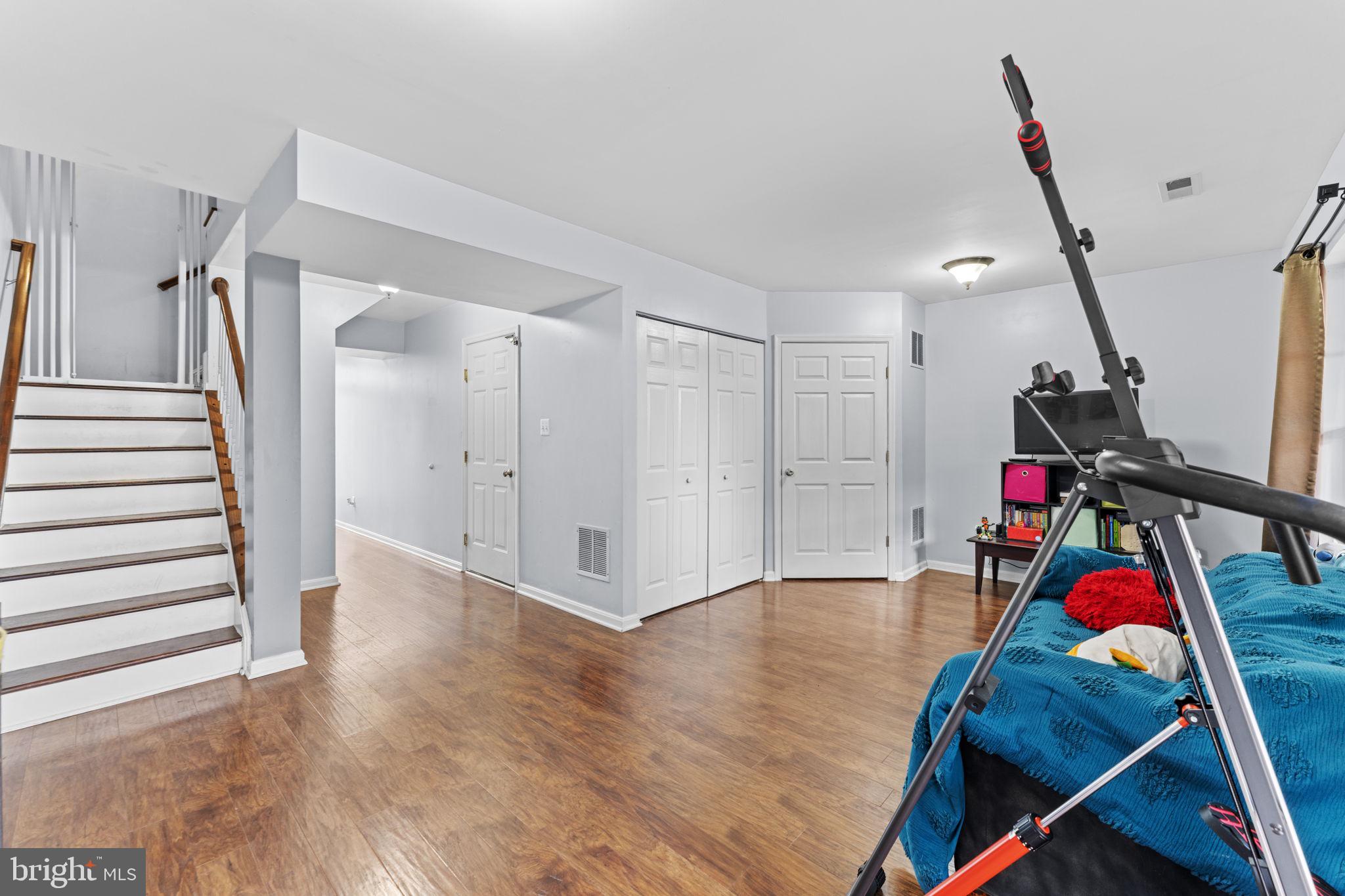 KINGSBROOKE - Residential