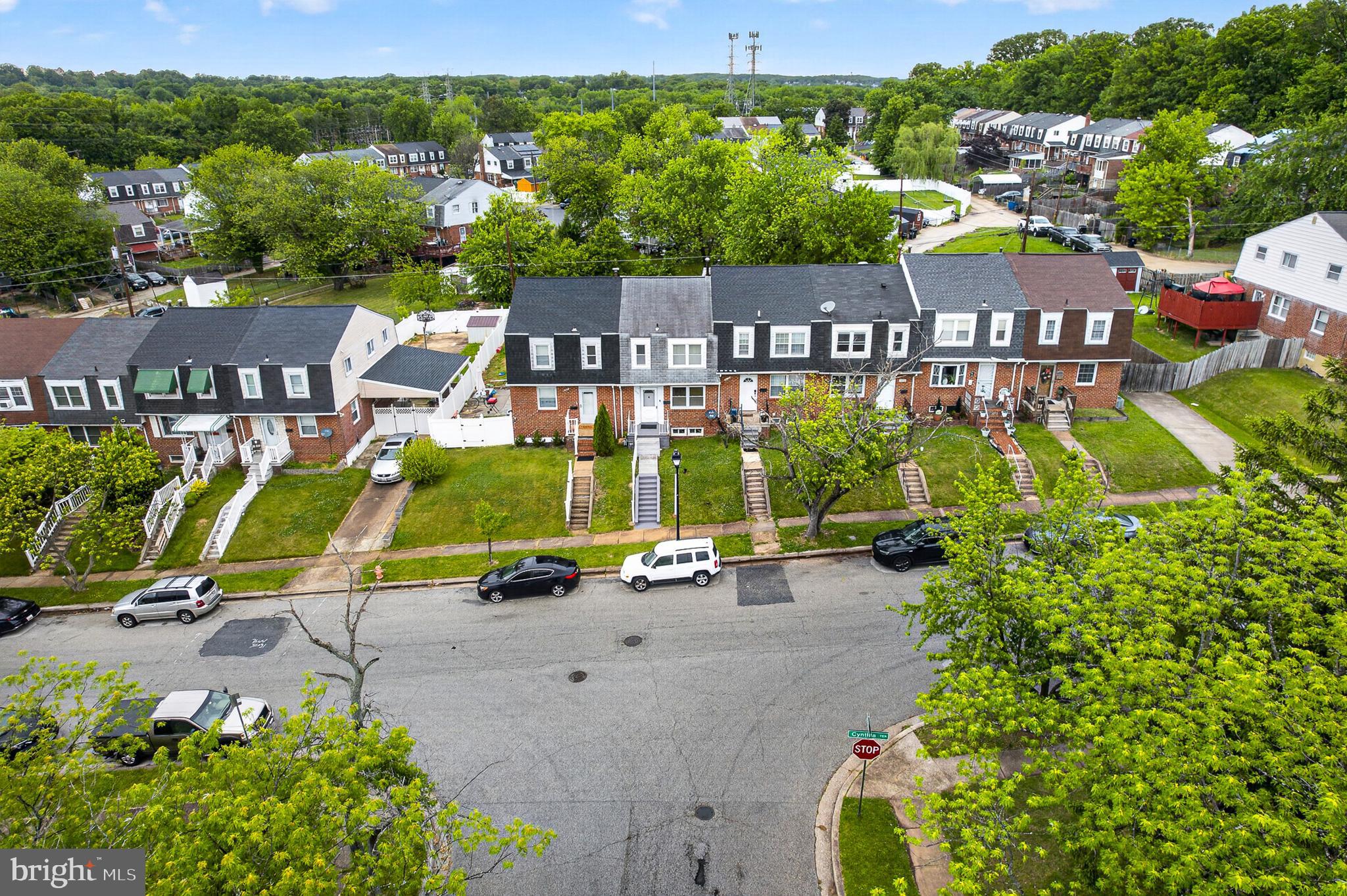 HOLLAND HILL - Residential