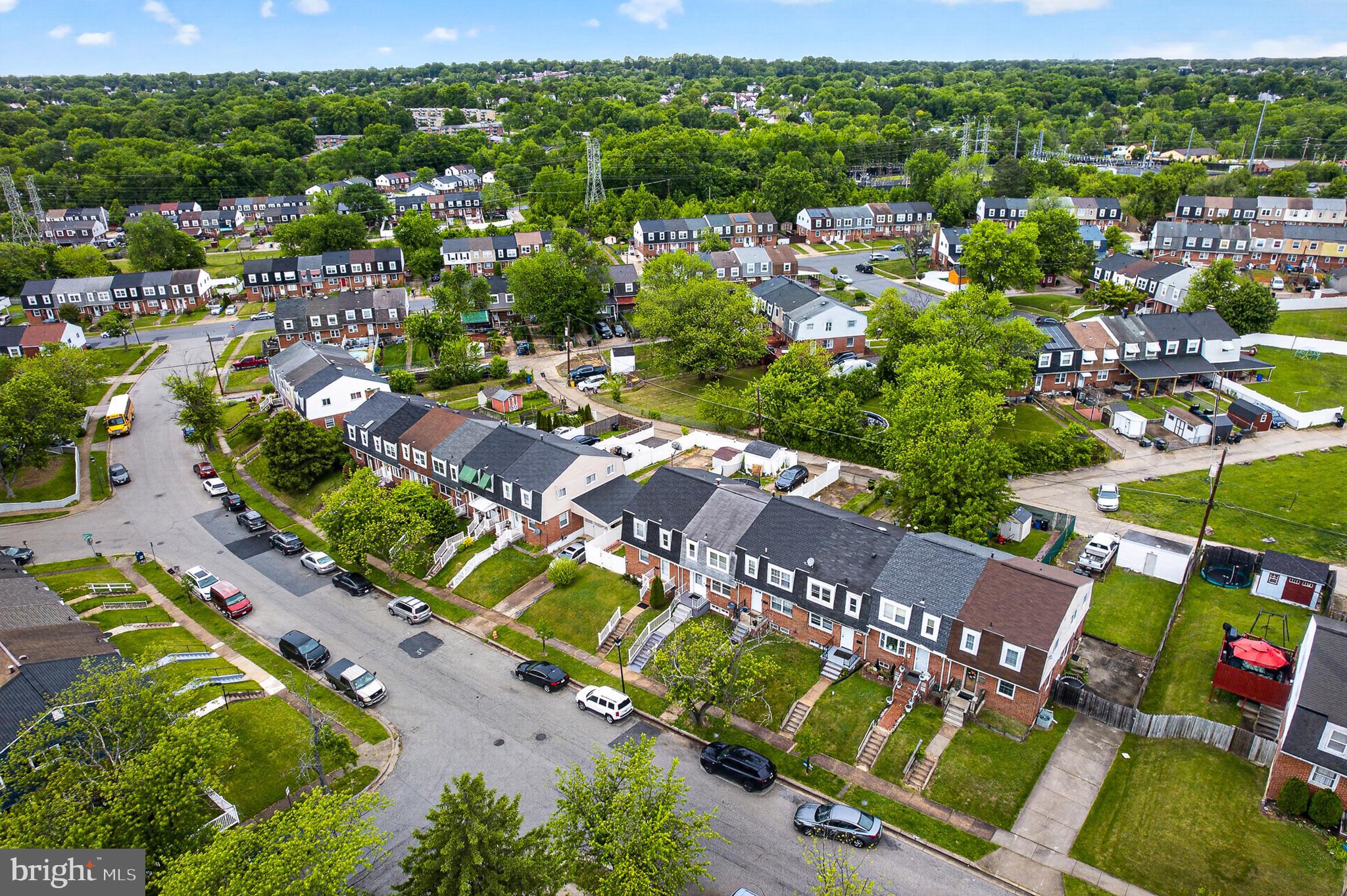 HOLLAND HILL - Residential