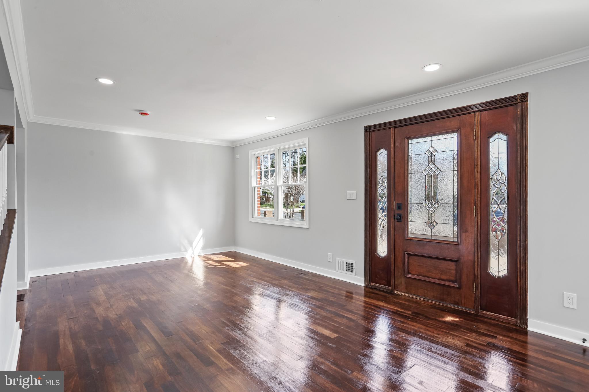 GLENMONT VILLAGE - Residential