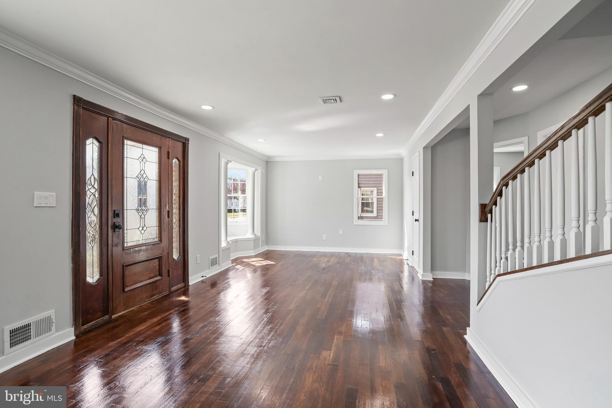 GLENMONT VILLAGE - Residential