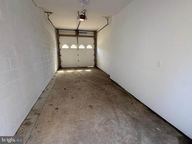 GLENMONT VILLAGE - Residential