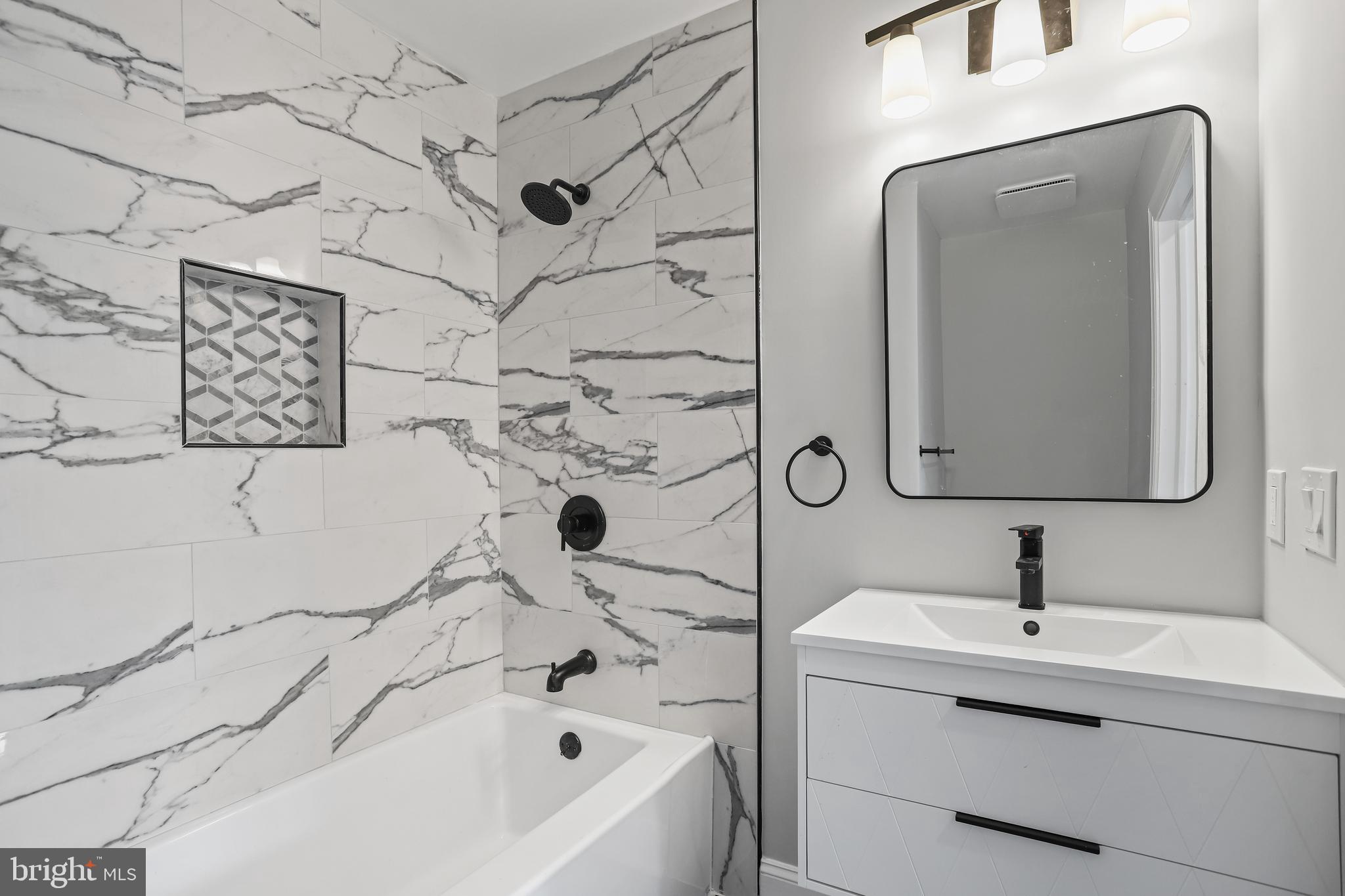 GLENMONT VILLAGE - Residential