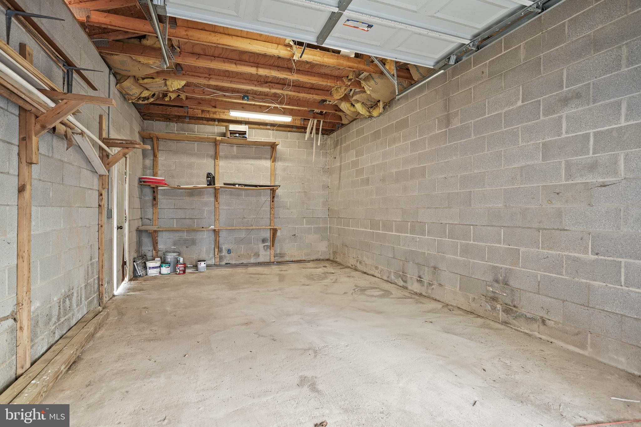 GLENMONT VILLAGE - Residential