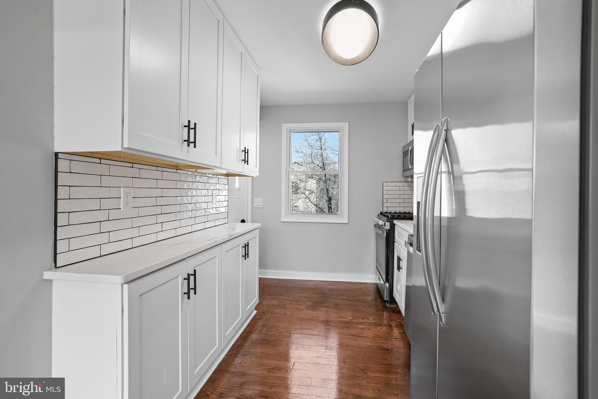 GLENMONT VILLAGE - Residential