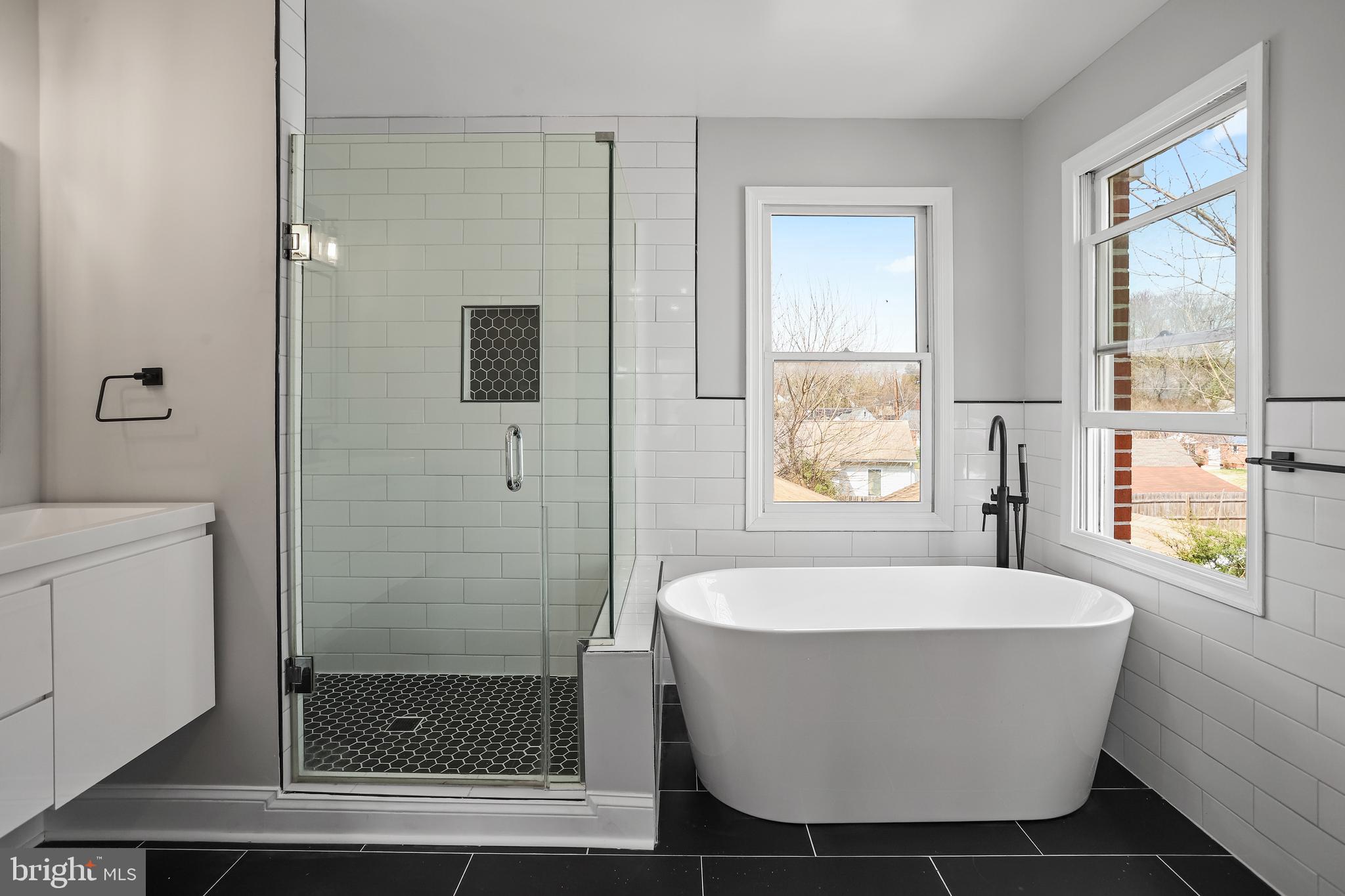 GLENMONT VILLAGE - Residential