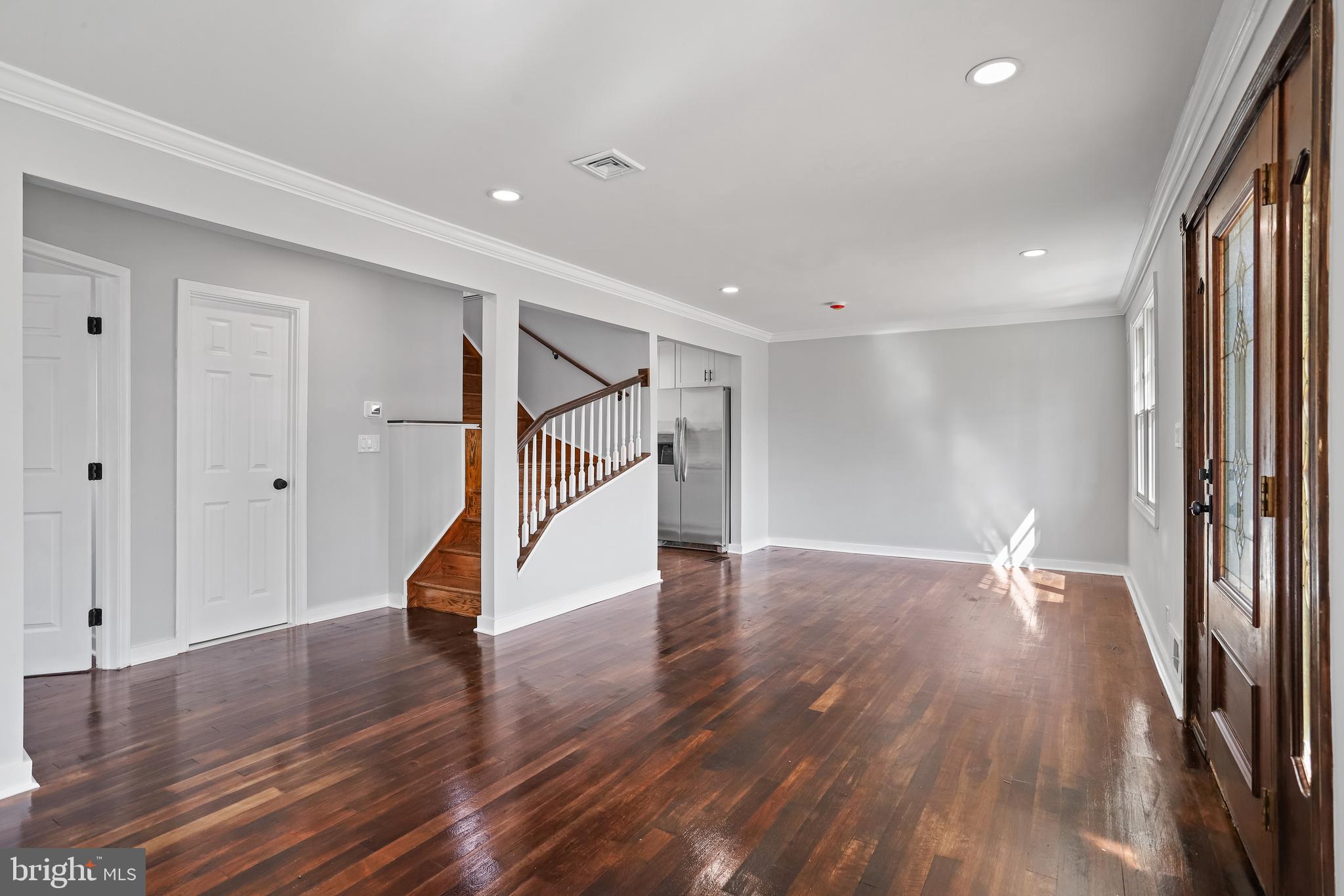 GLENMONT VILLAGE - Residential