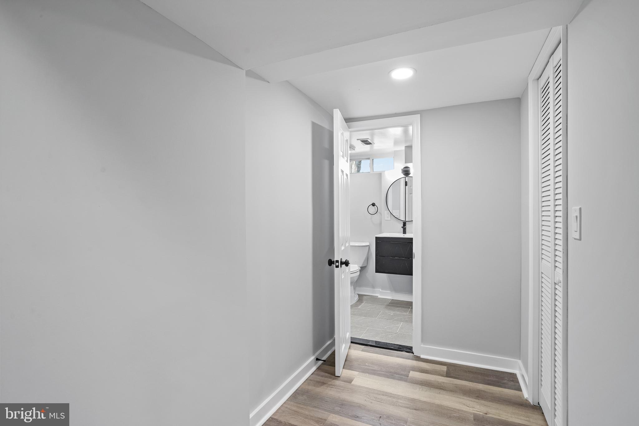 GLENMONT VILLAGE - Residential