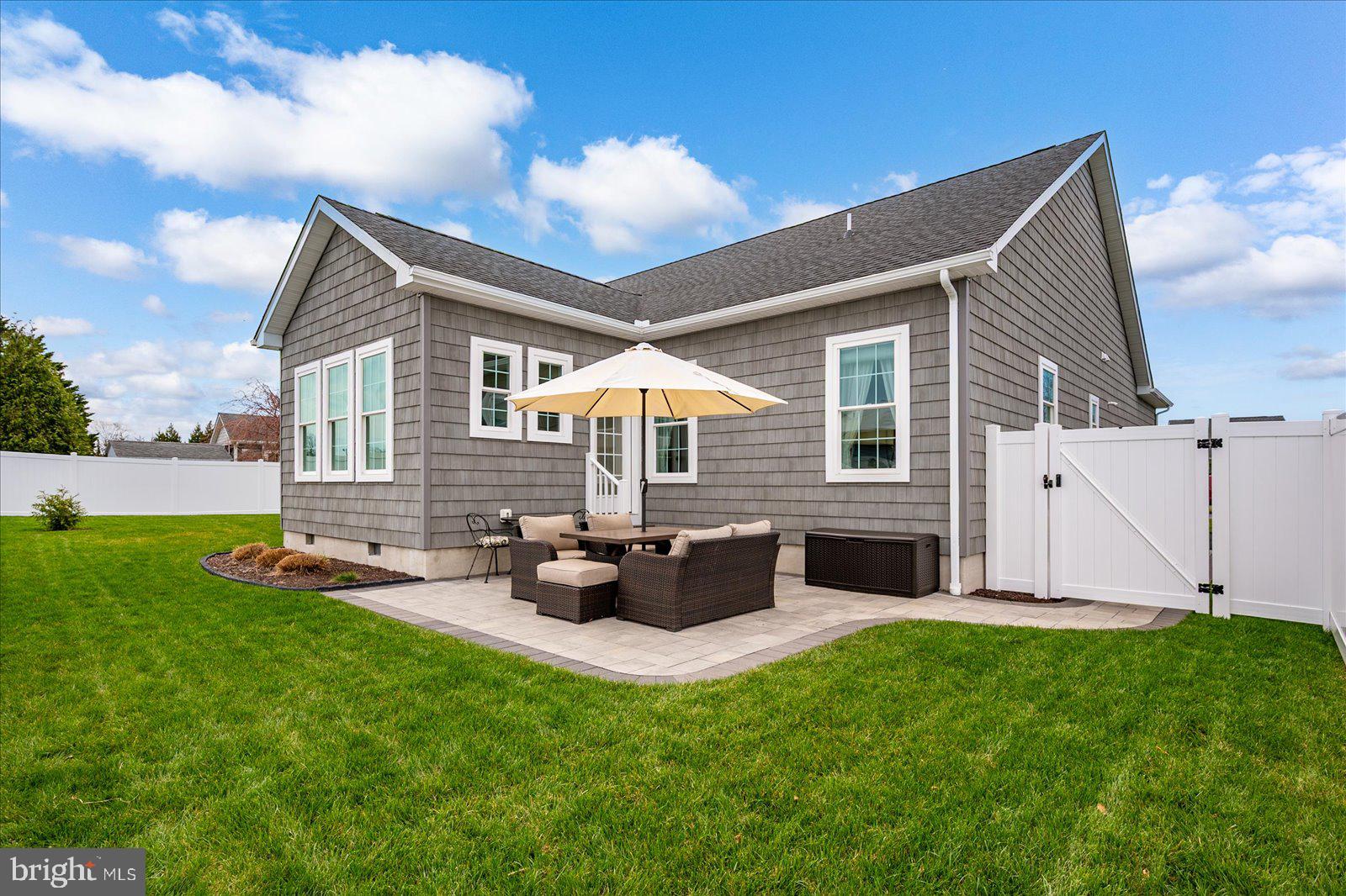 38284 CLEARWATER COURT