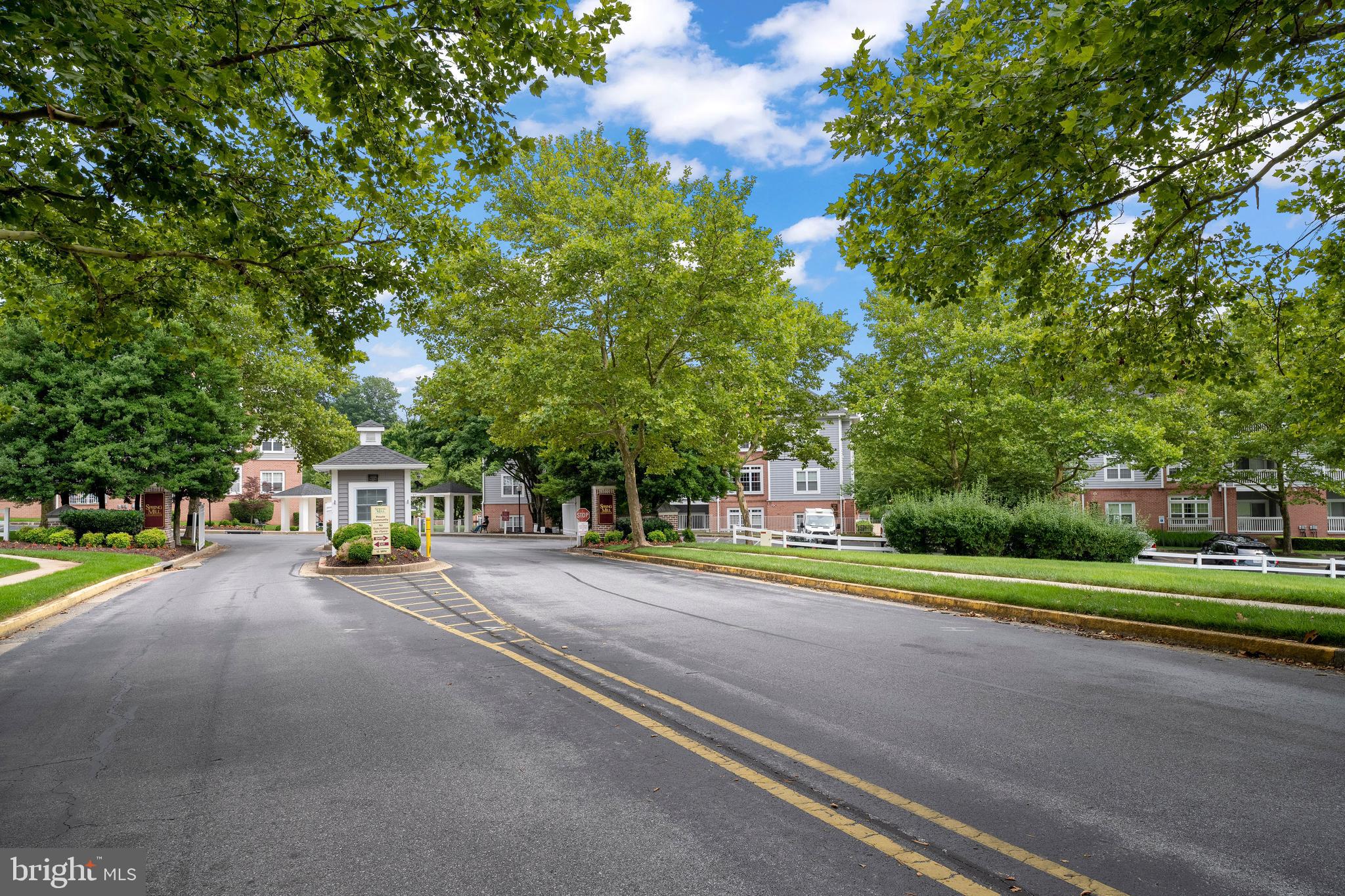 SPRING MILL - Residential