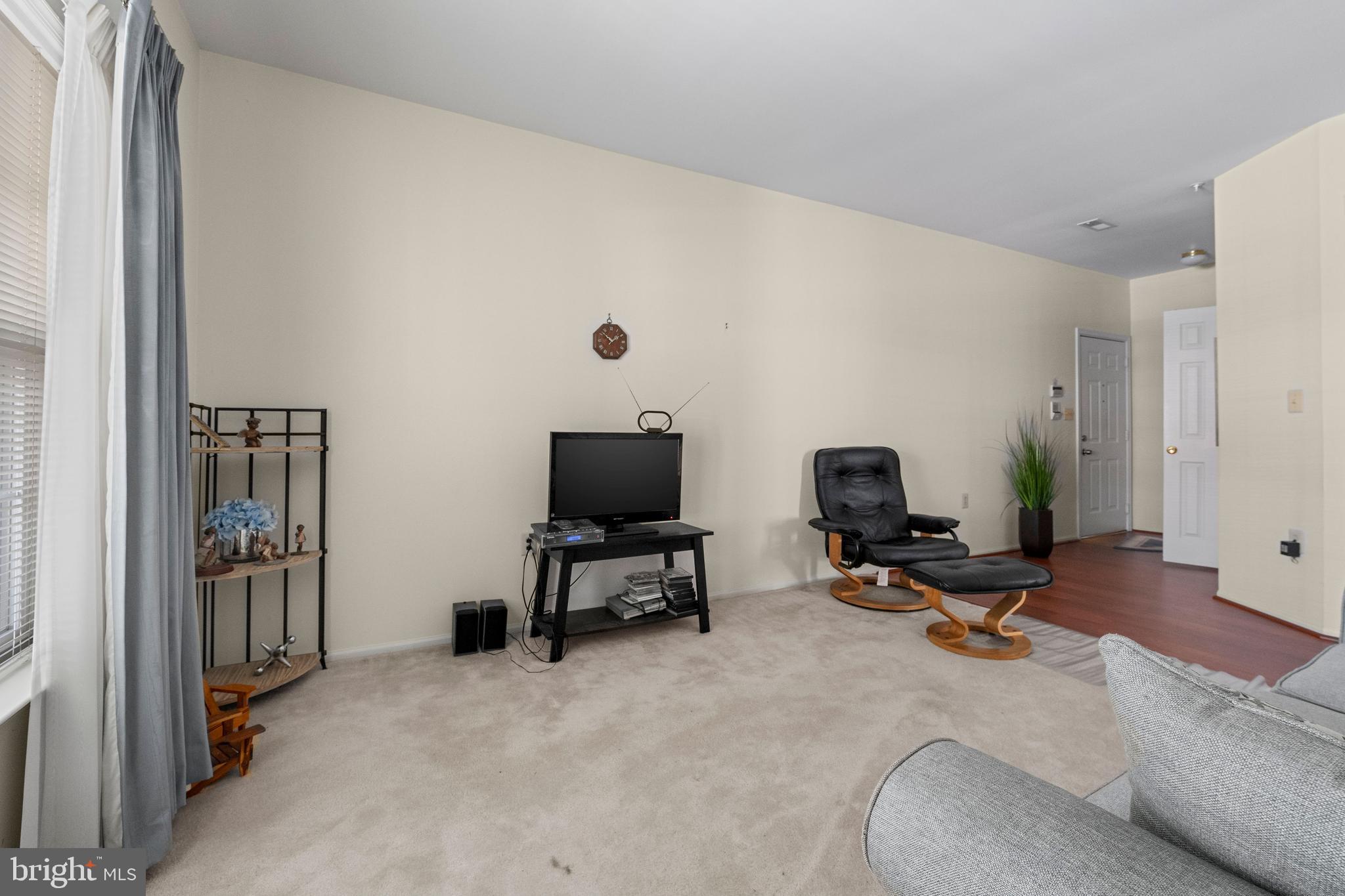 SPRING MILL - Residential