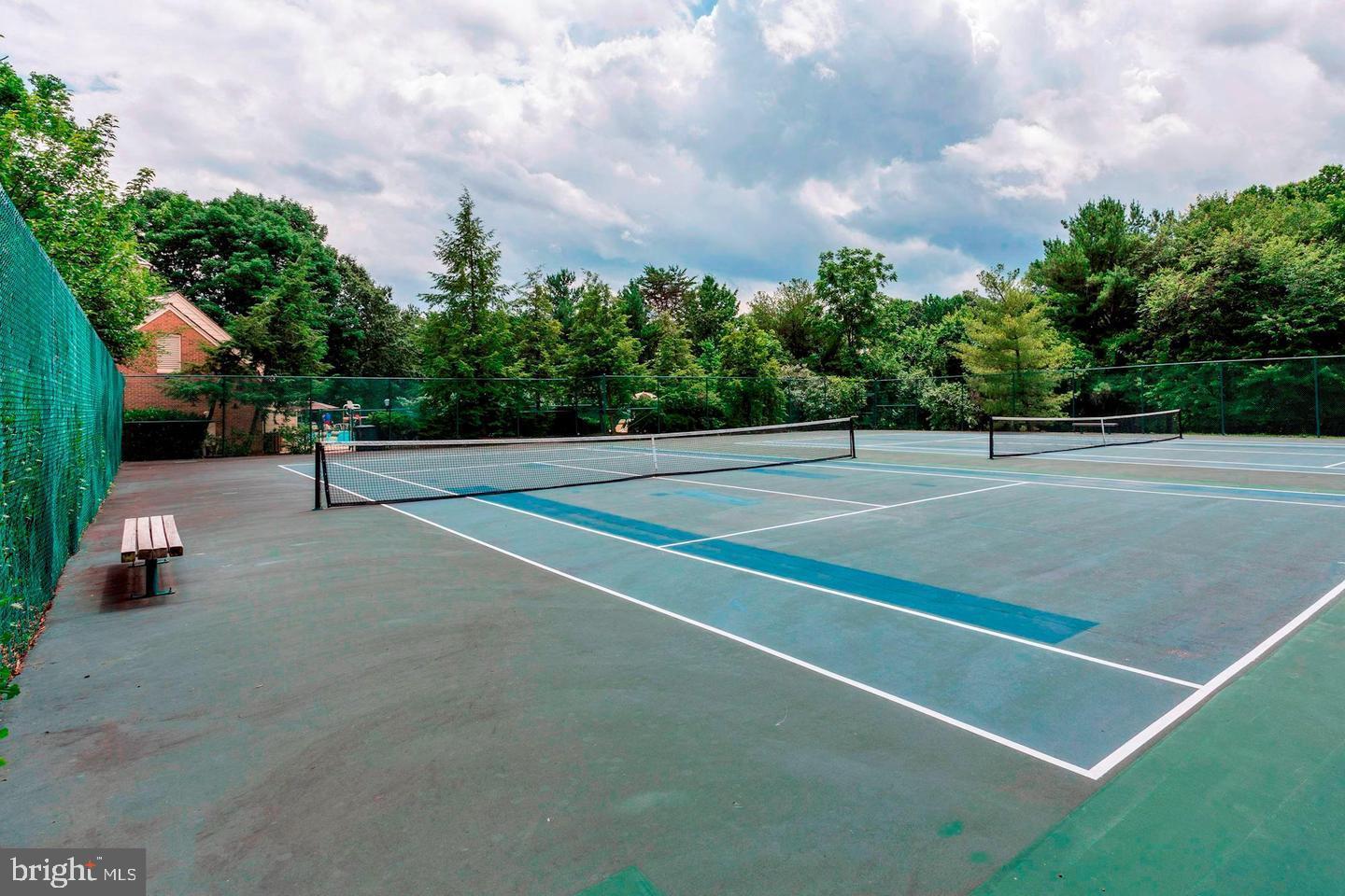 TUCKERMAN STATION - Residential Lease