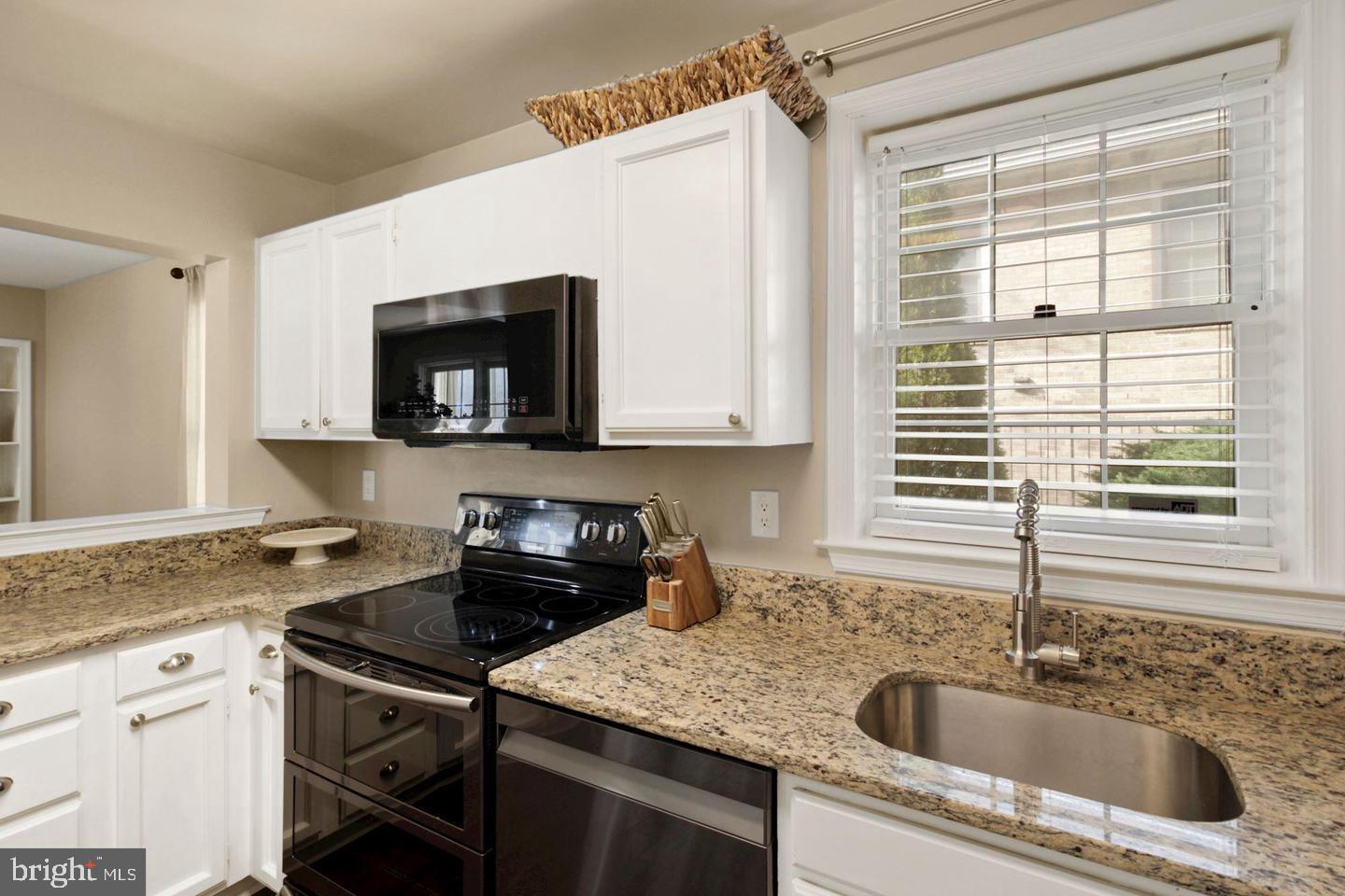 TUCKERMAN STATION - Residential Lease