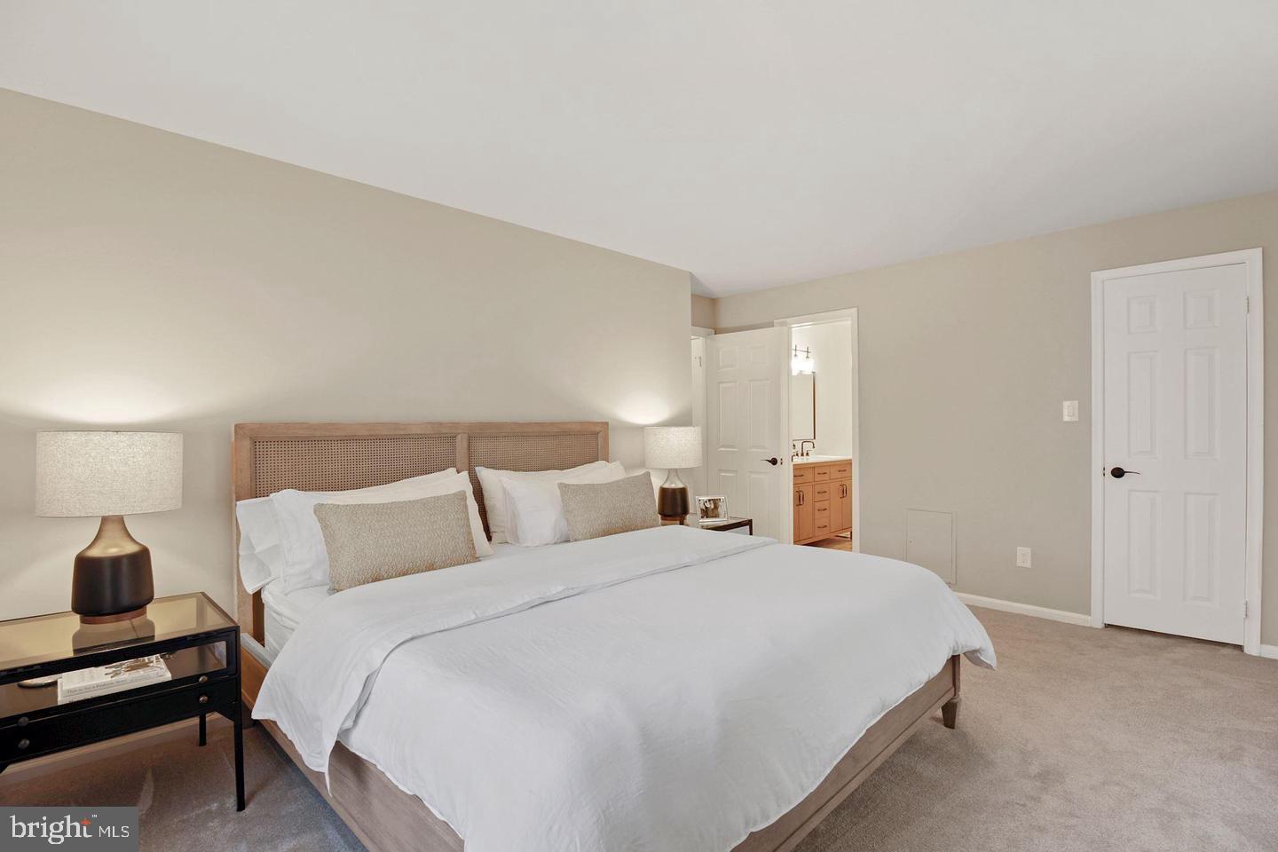 TUCKERMAN STATION - Residential Lease