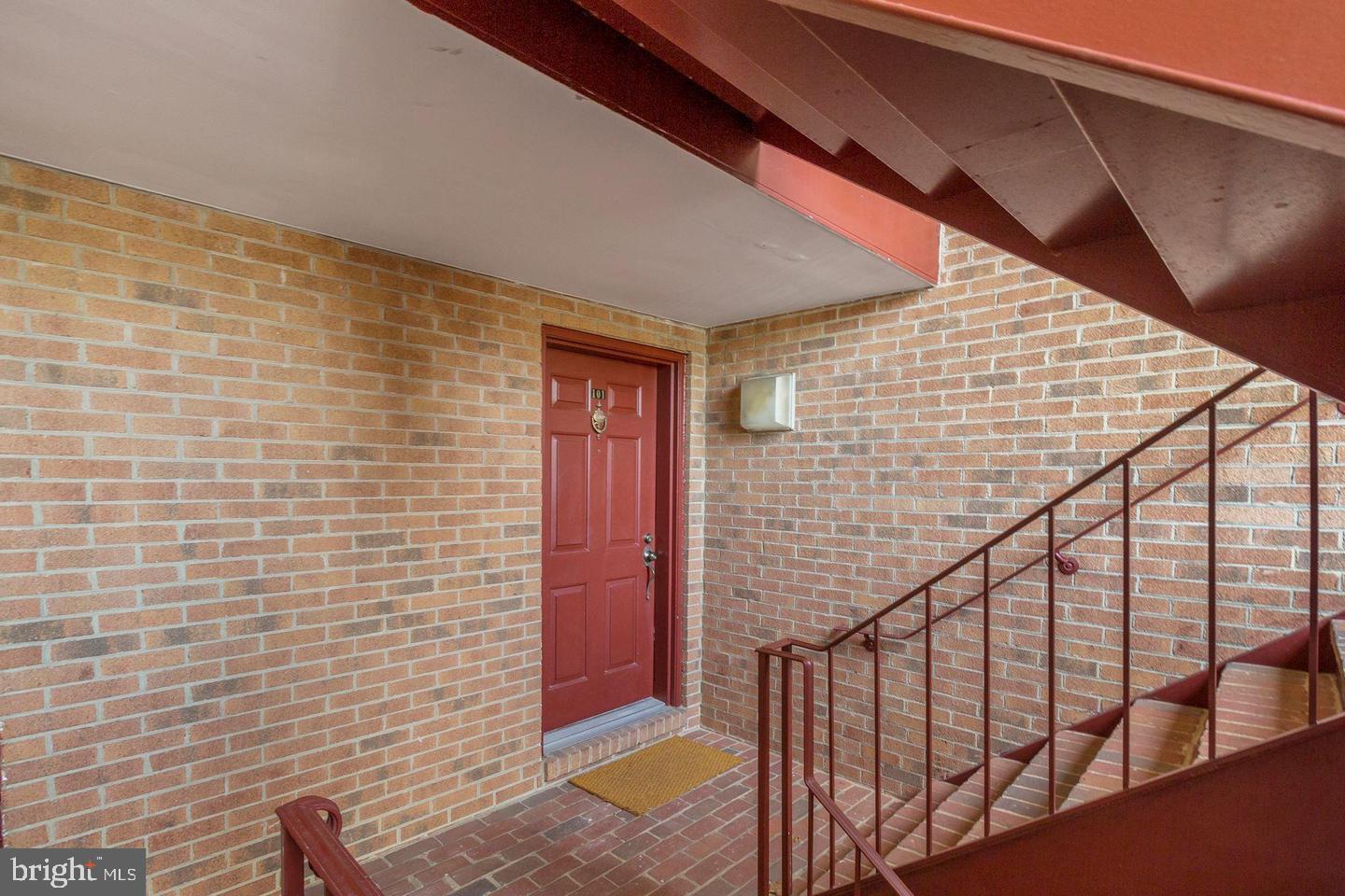 TUCKERMAN STATION - Residential Lease