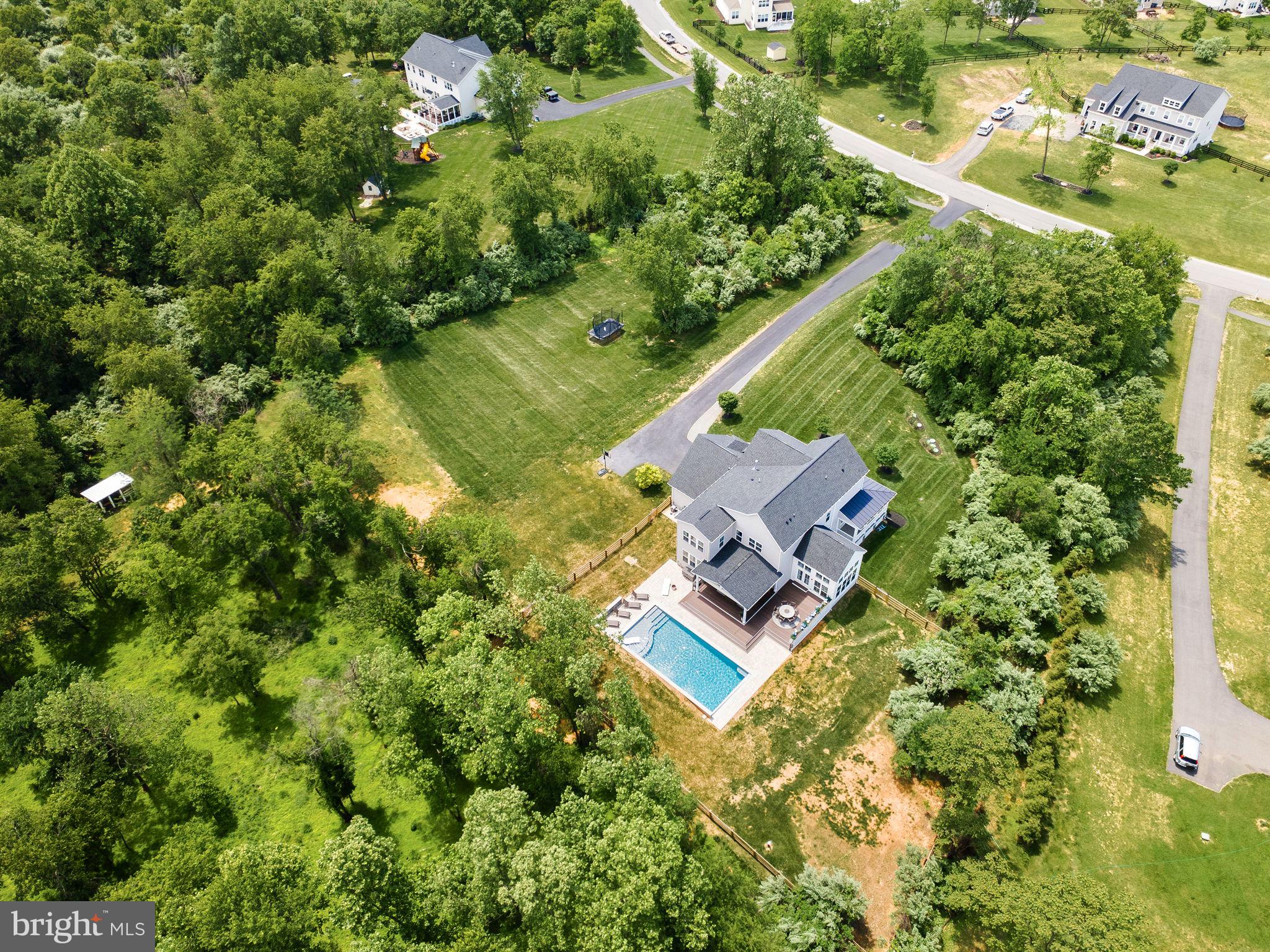 THE BLUFFS AT SLEETER LAKE - Residential
