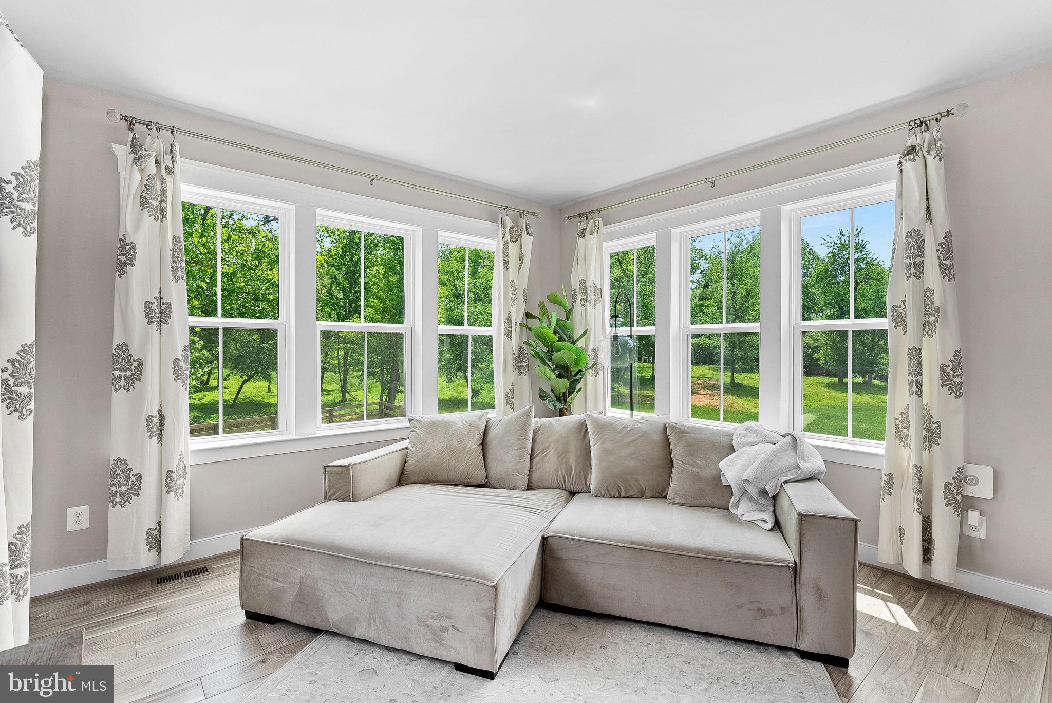 THE BLUFFS AT SLEETER LAKE - Residential