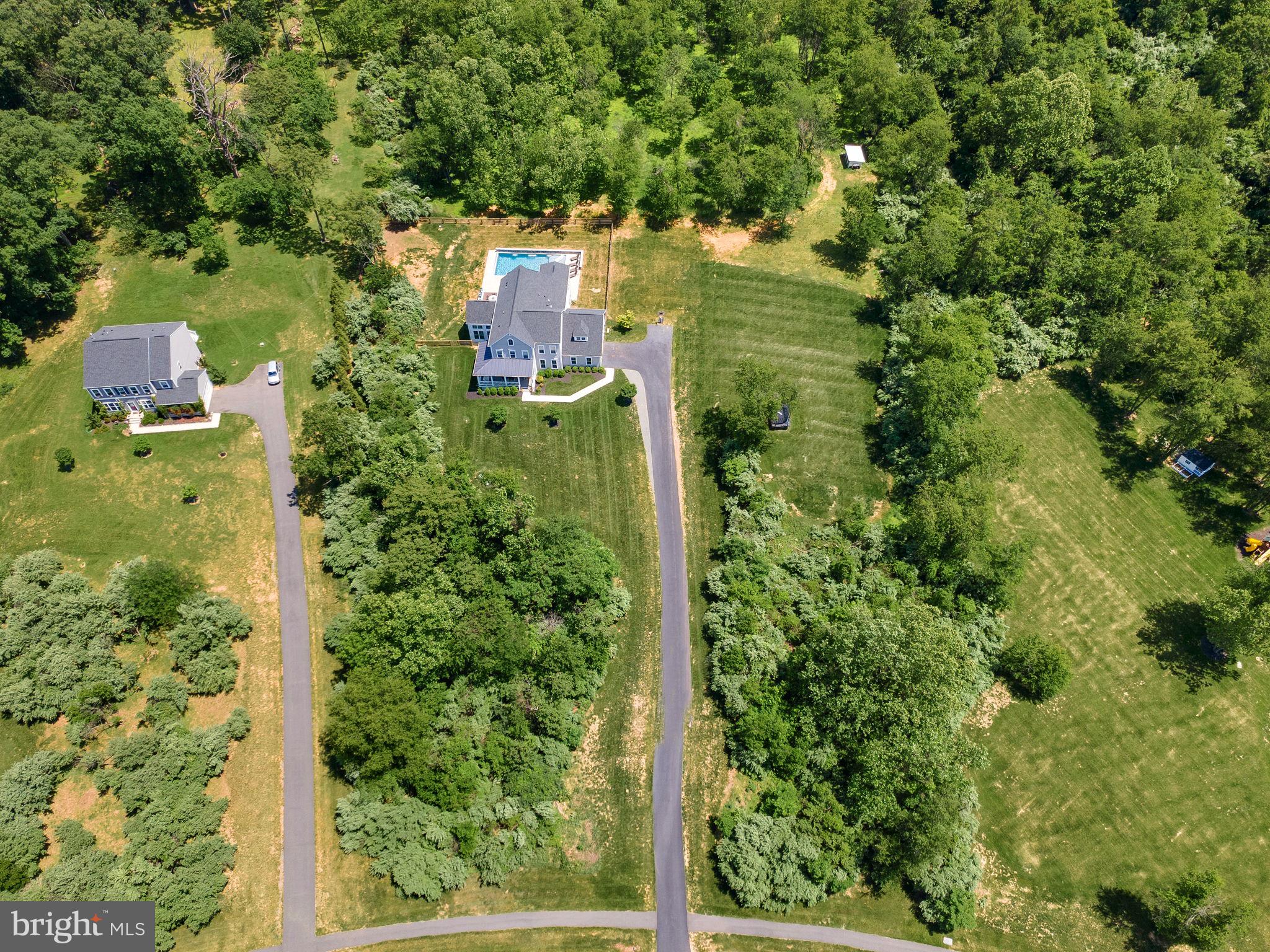 THE BLUFFS AT SLEETER LAKE - Residential