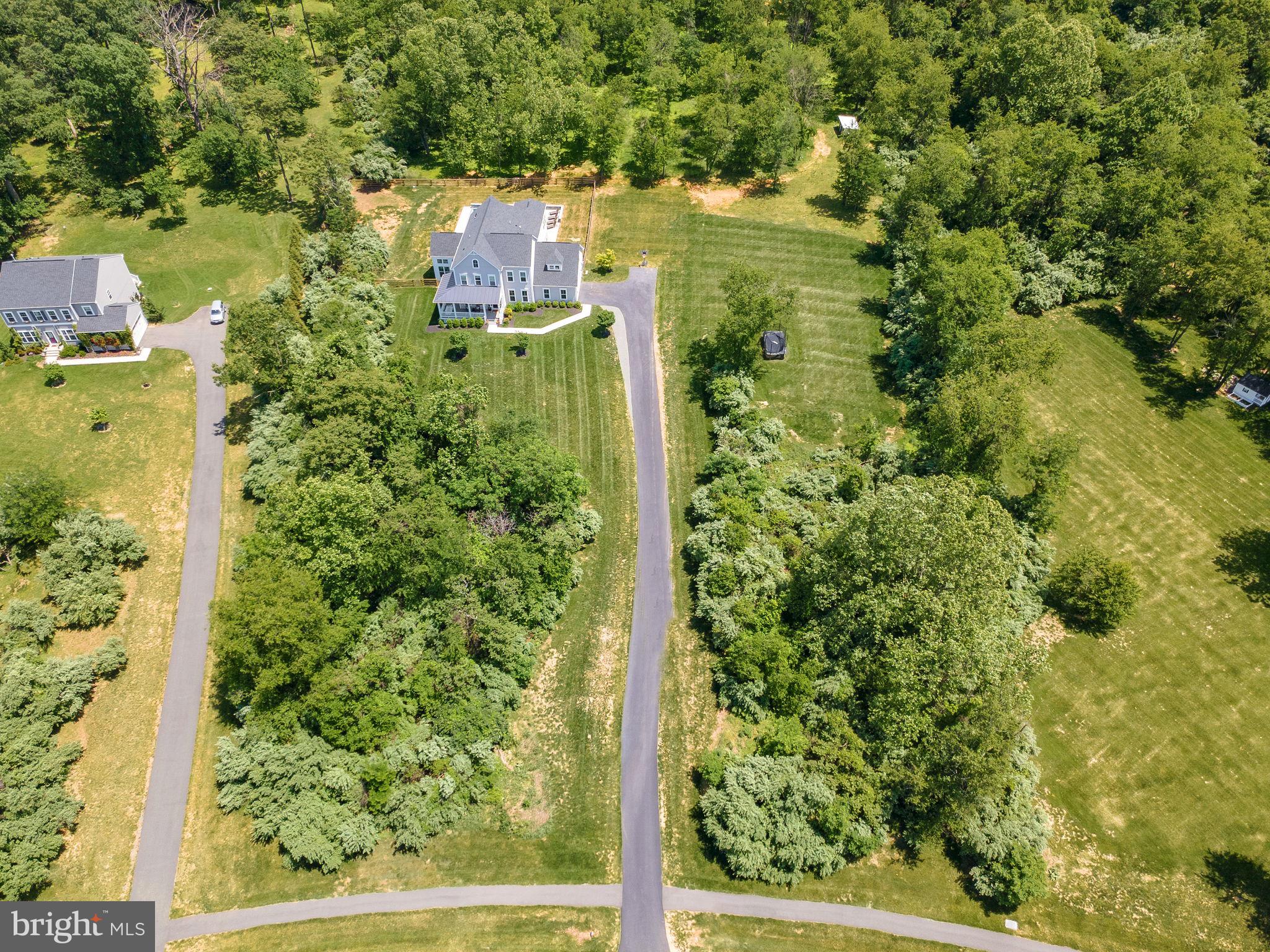 THE BLUFFS AT SLEETER LAKE - Residential