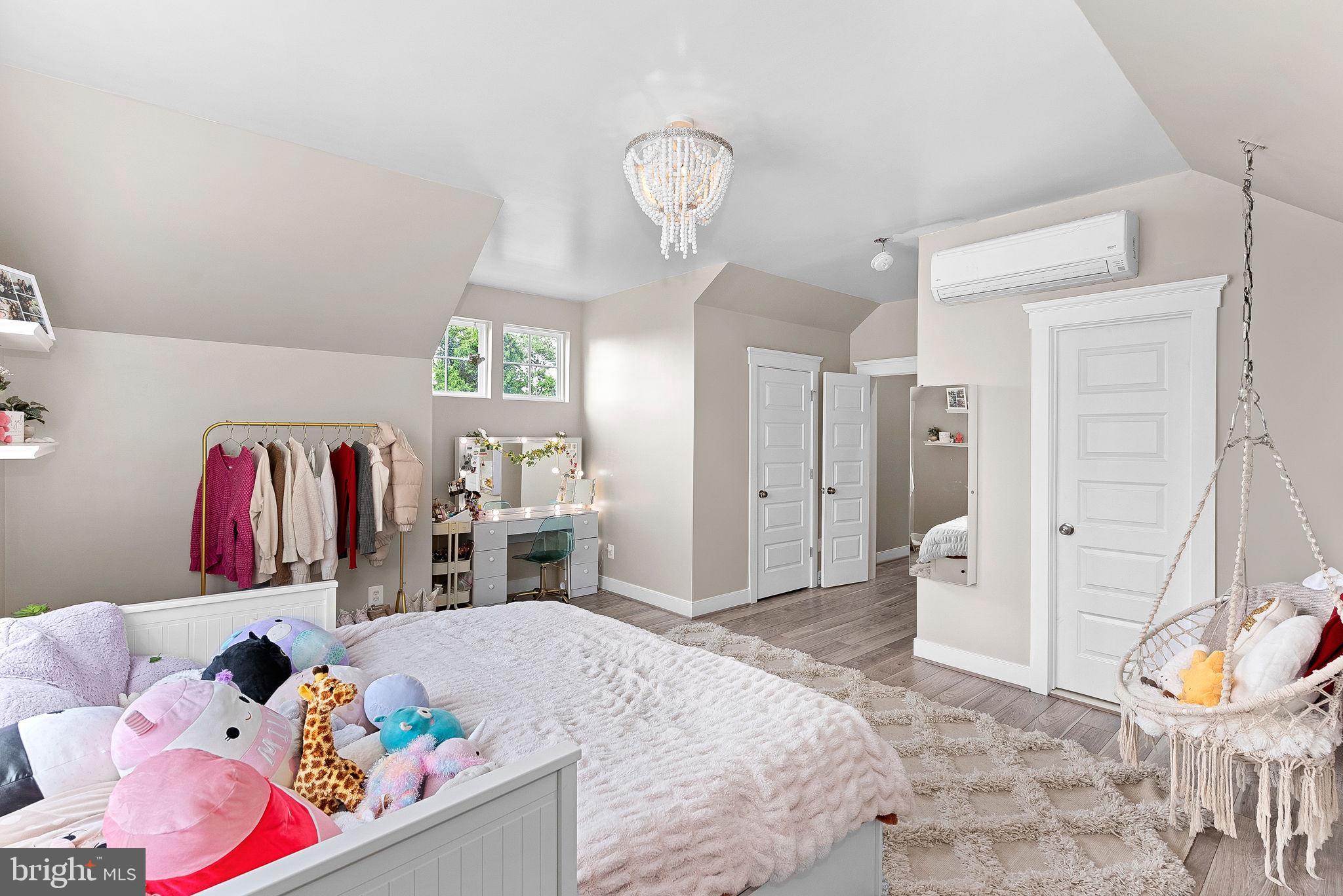 THE BLUFFS AT SLEETER LAKE - Residential