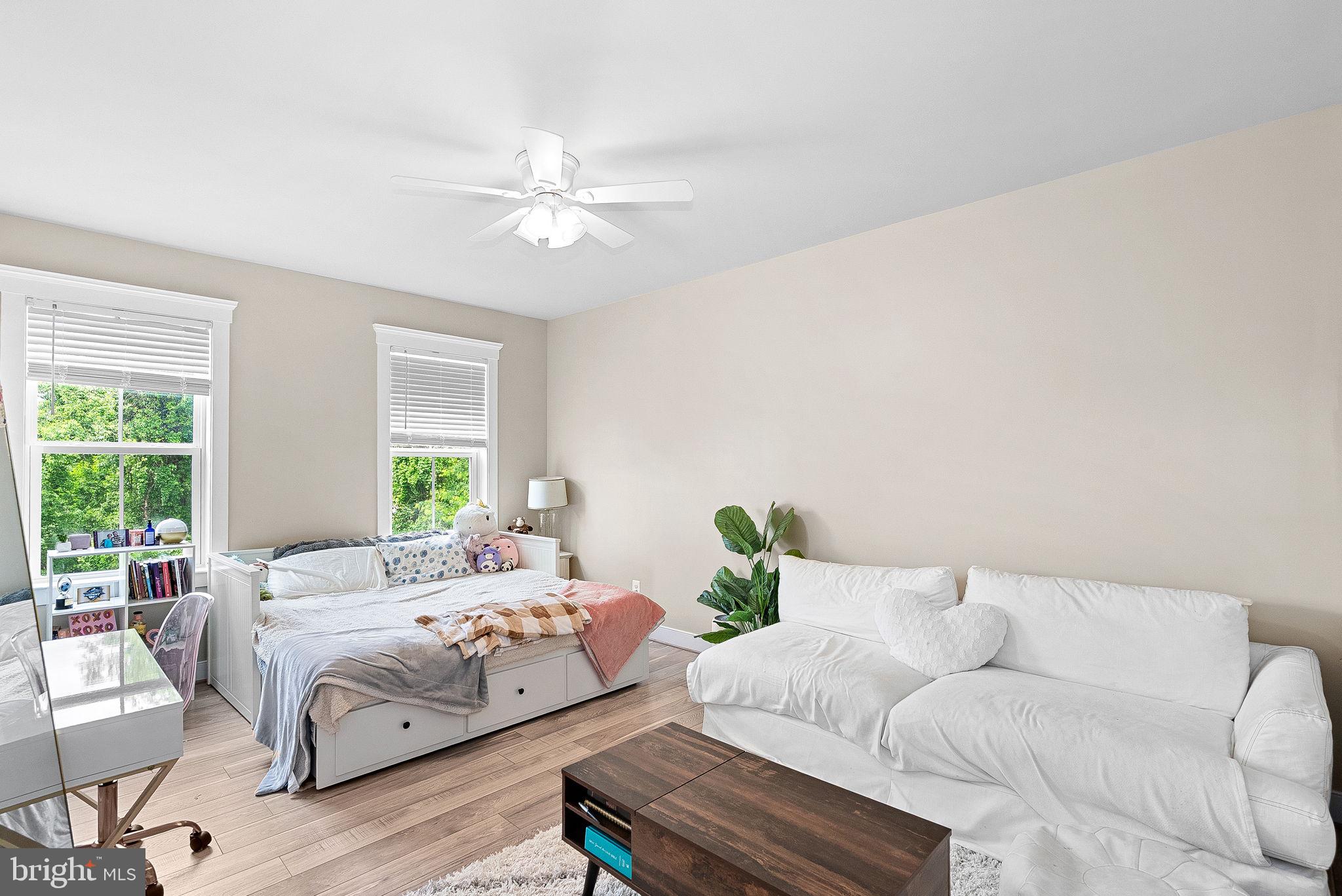 THE BLUFFS AT SLEETER LAKE - Residential