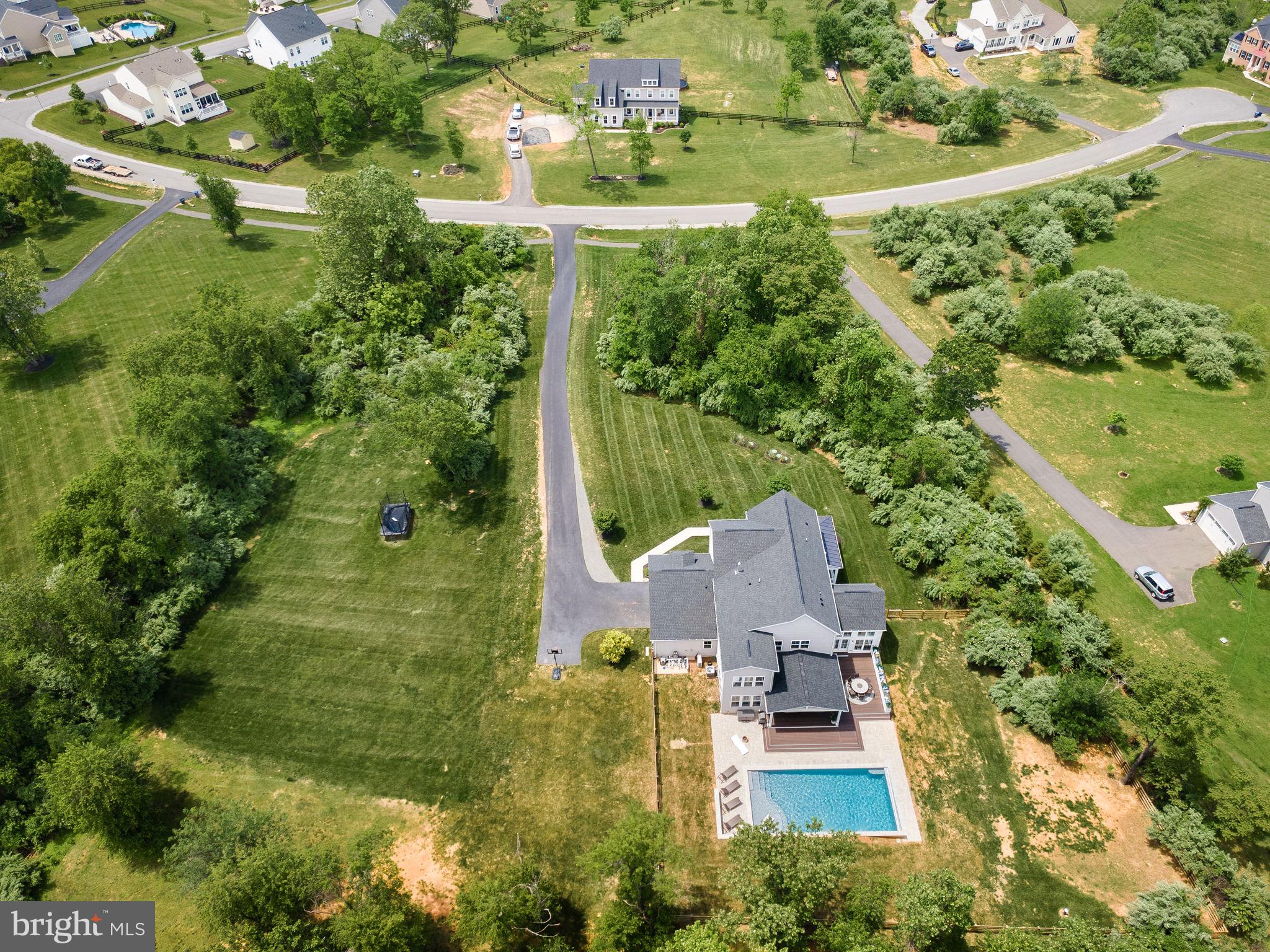 THE BLUFFS AT SLEETER LAKE - Residential