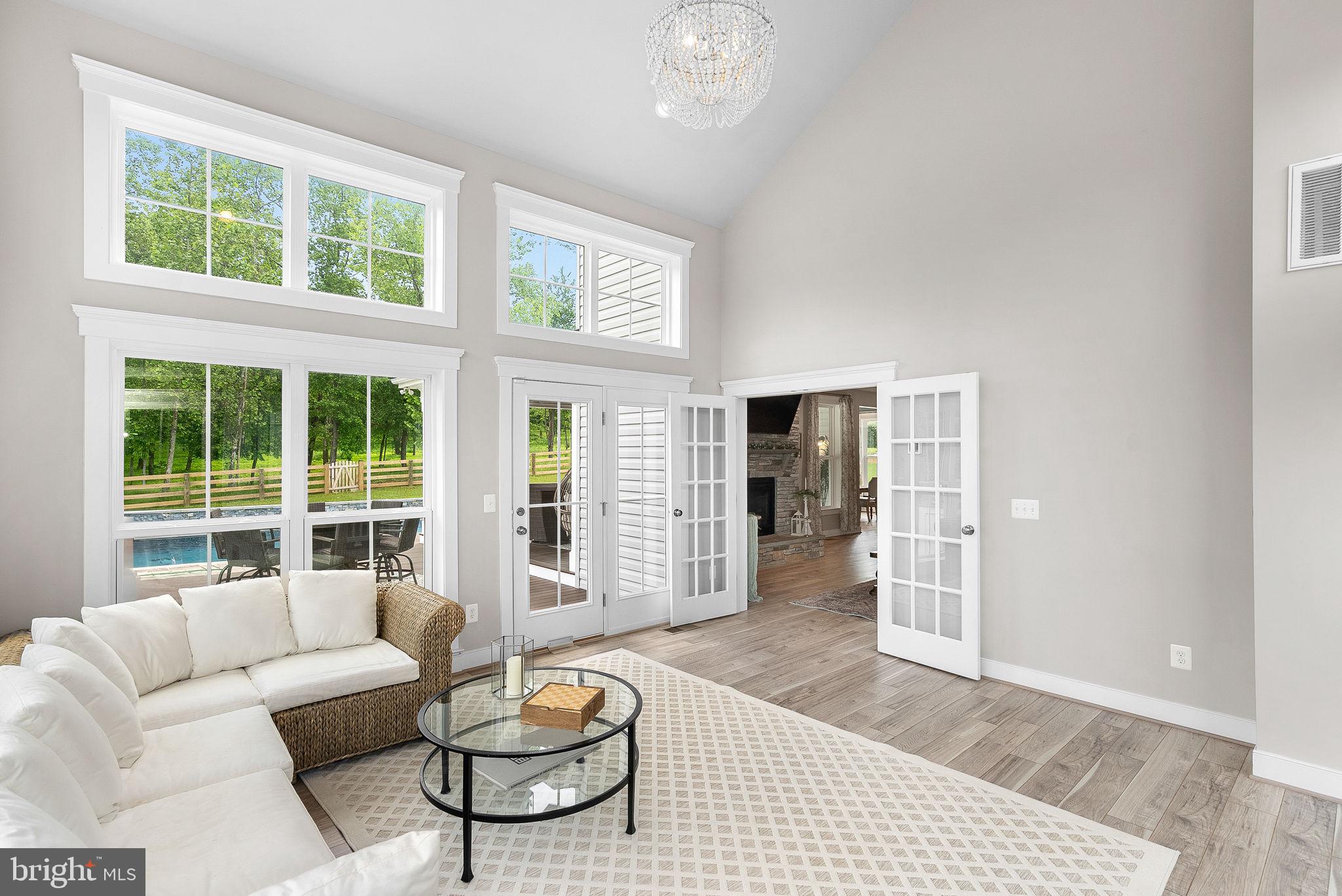 THE BLUFFS AT SLEETER LAKE - Residential