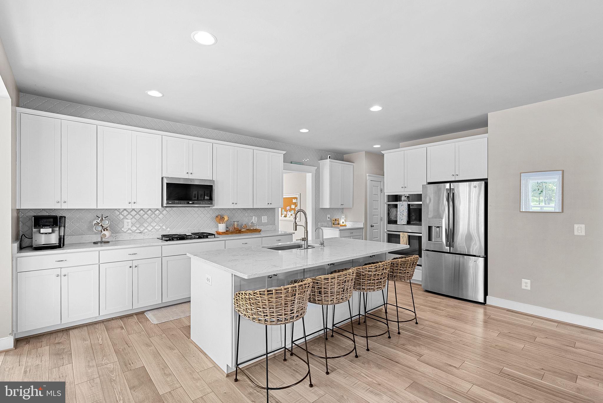 THE BLUFFS AT SLEETER LAKE - Residential