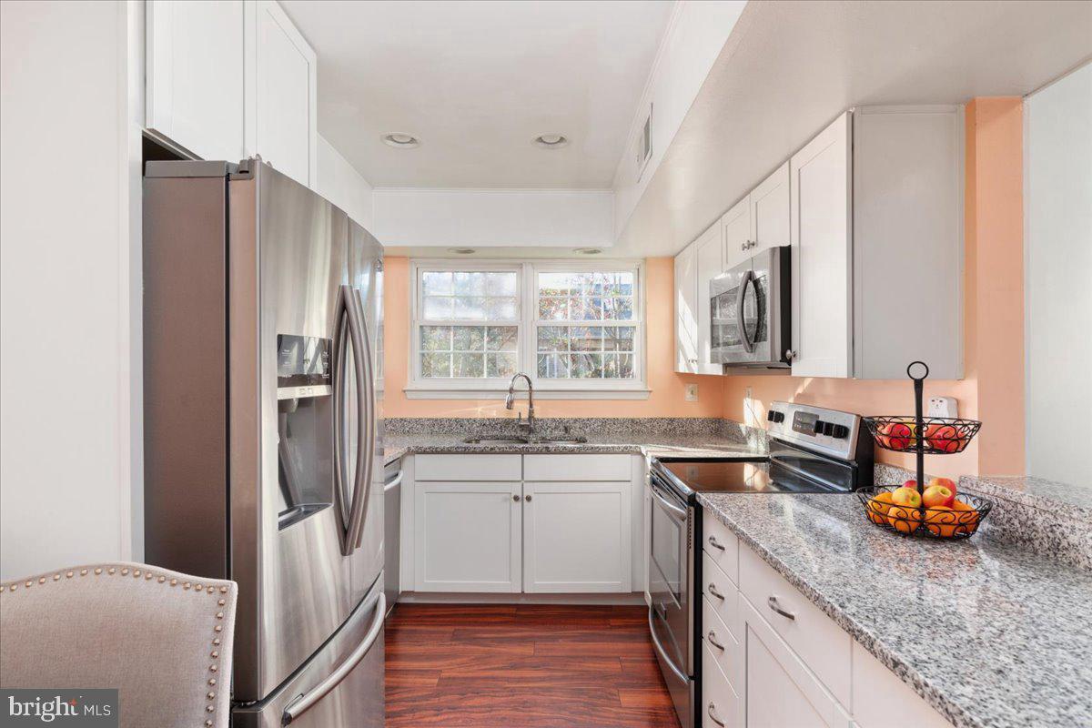 ANTIETAM SQUARE CONDO - Residential Lease