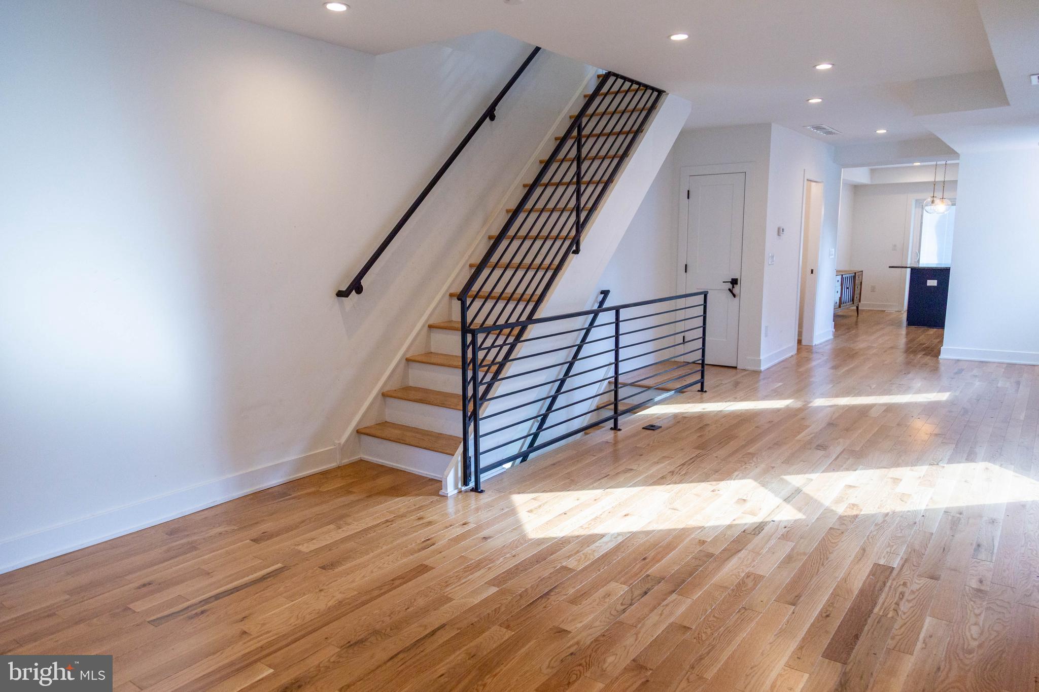 7 CENTER STREET