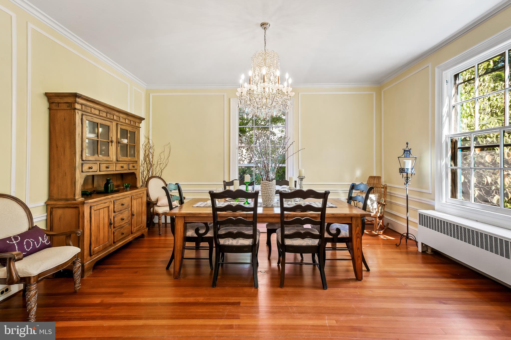 ROLAND PARK - Residential