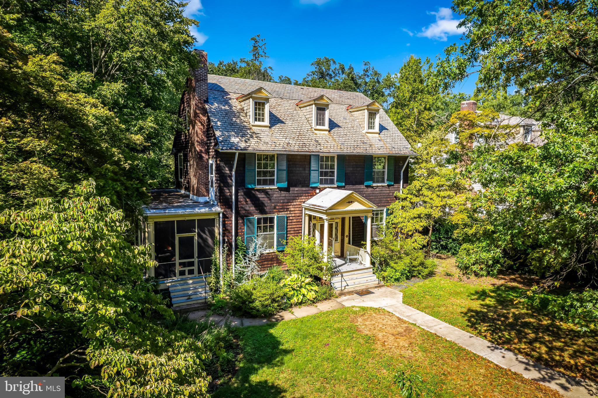 ROLAND PARK - Residential