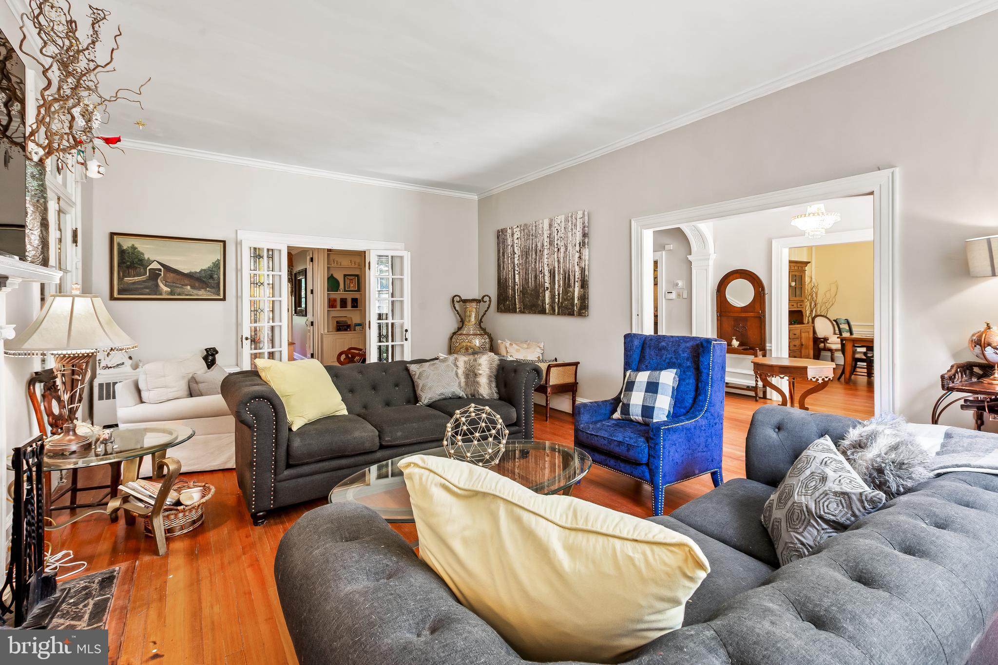 ROLAND PARK - Residential