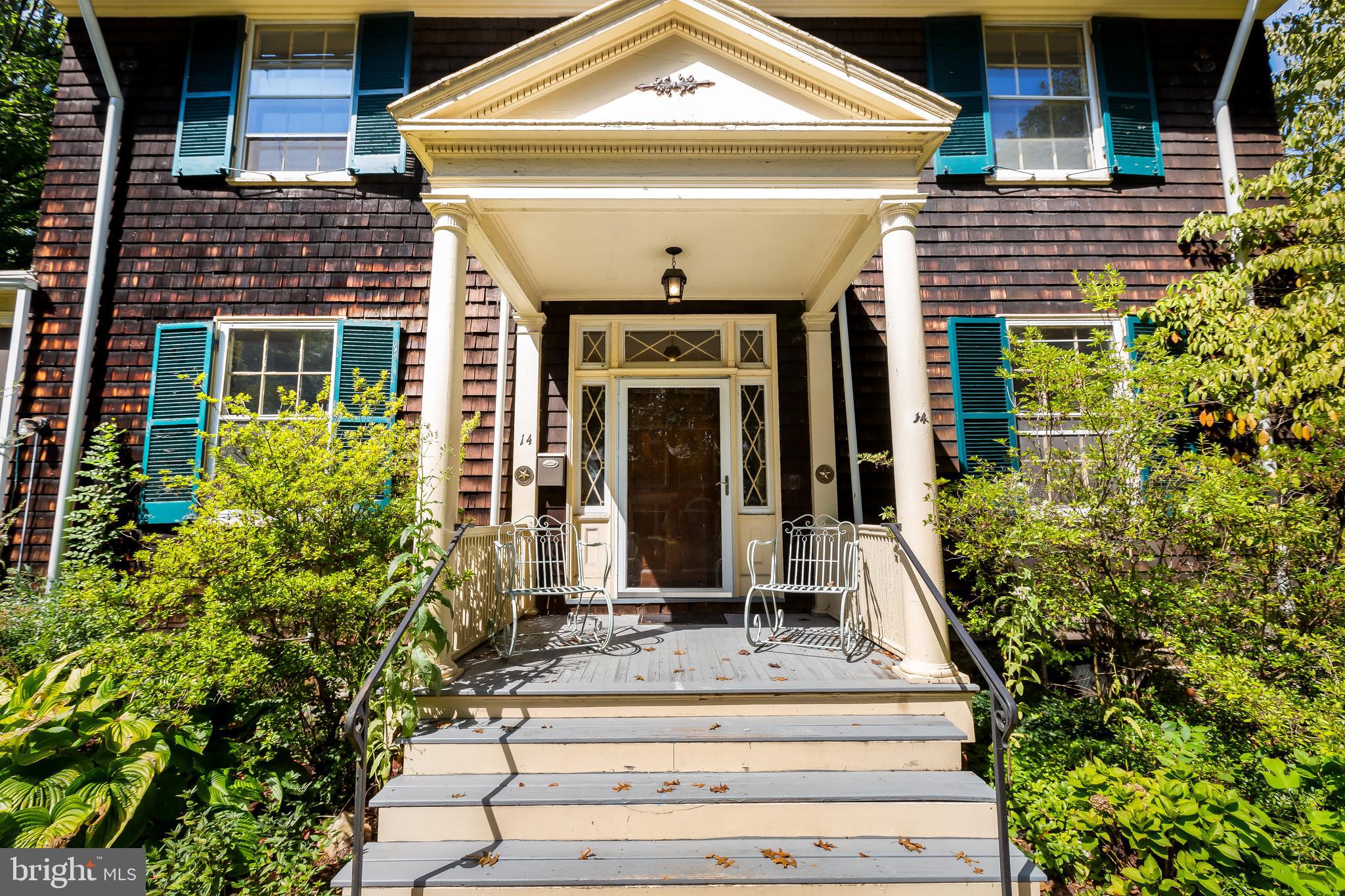 ROLAND PARK - Residential