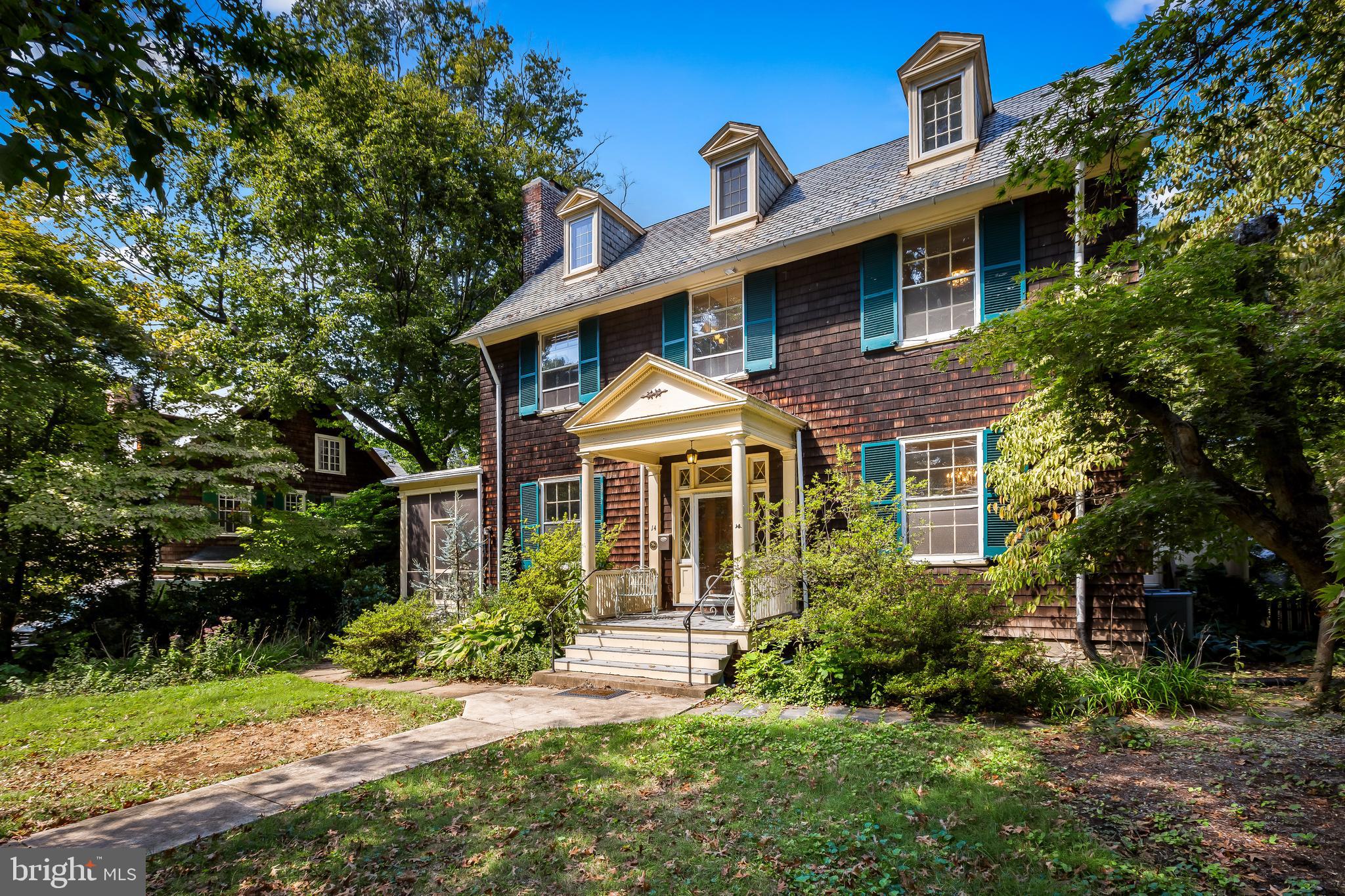 ROLAND PARK - Residential