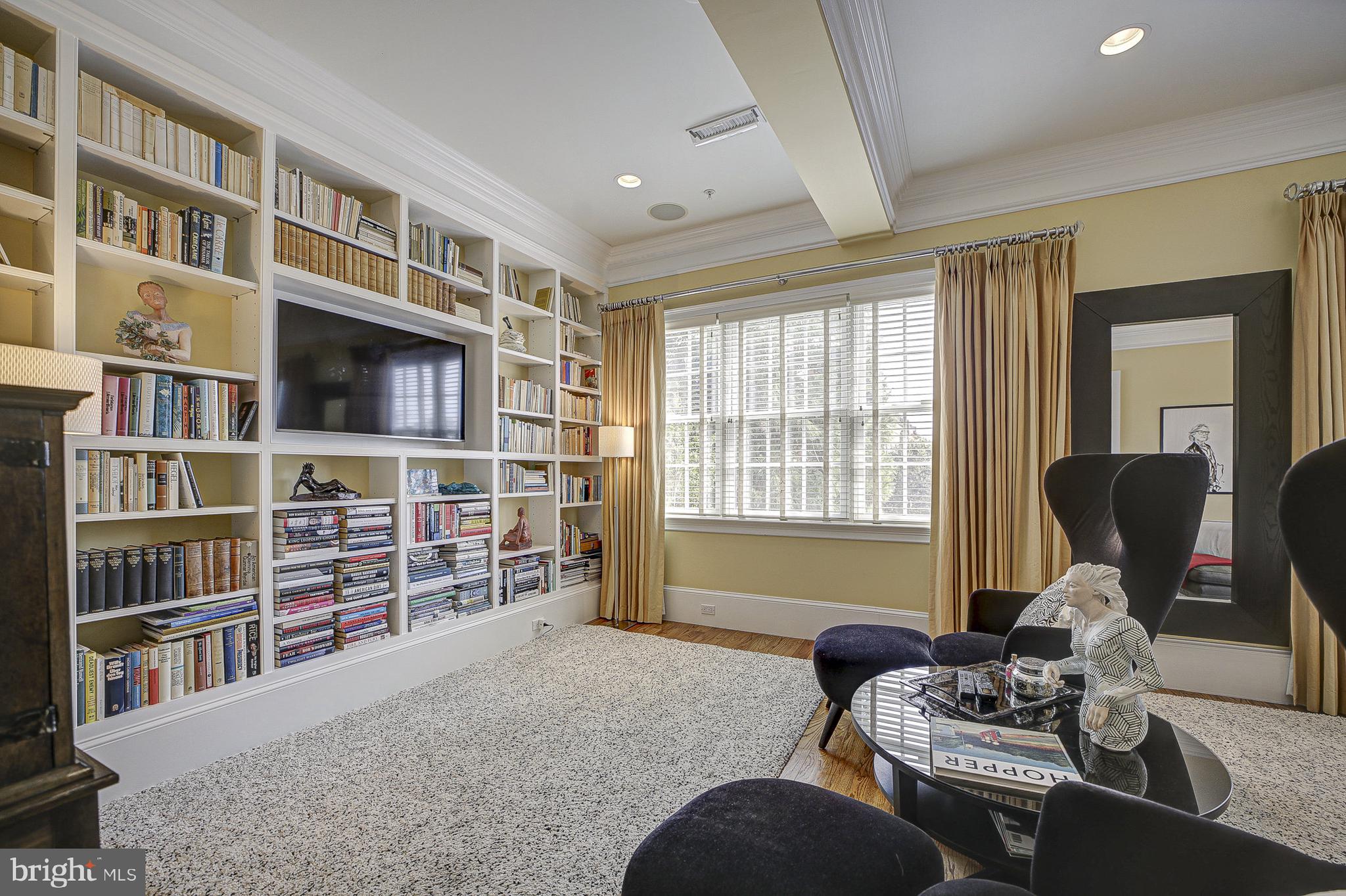 GEORGETOWN - Residential