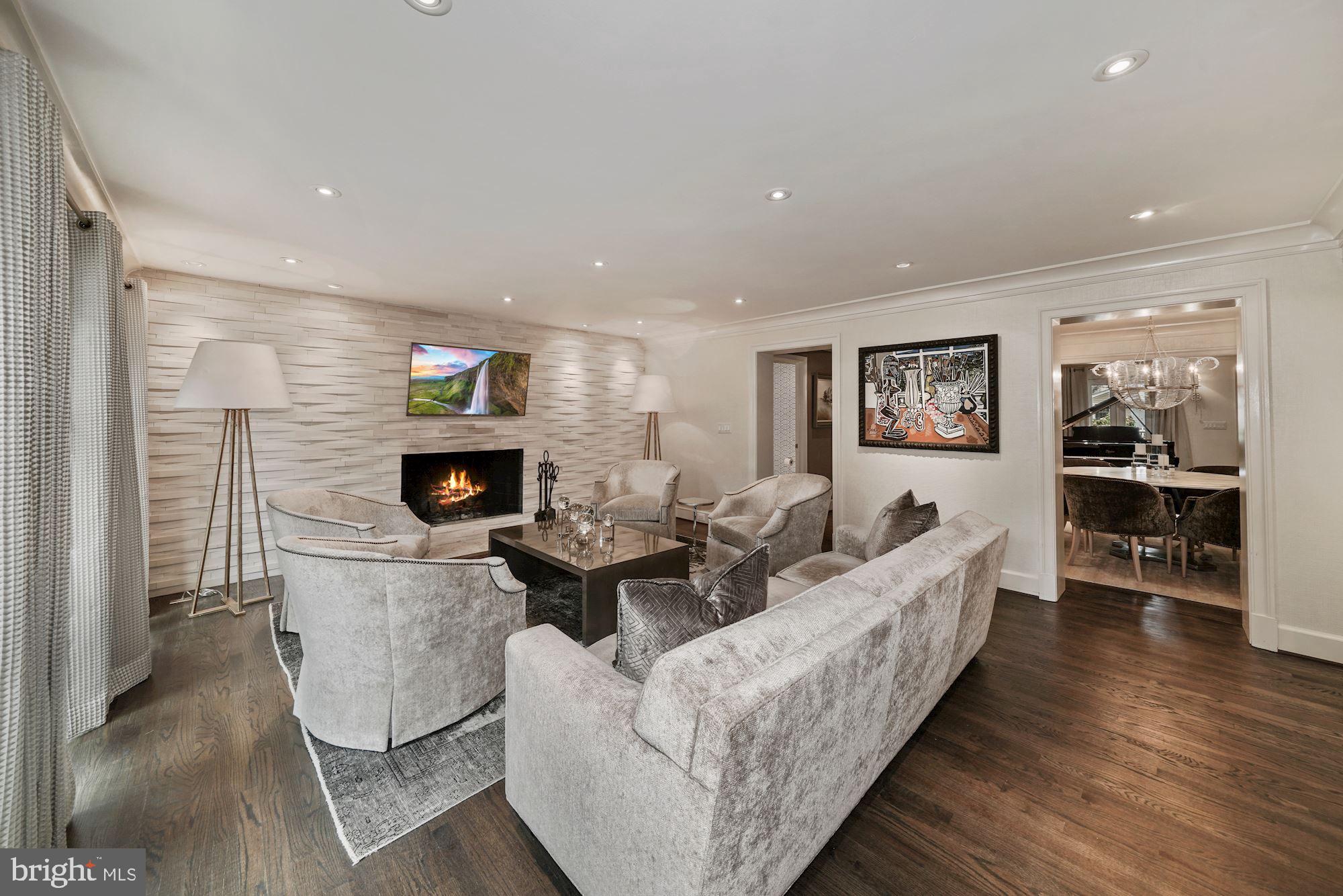 WESTBORO - Residential