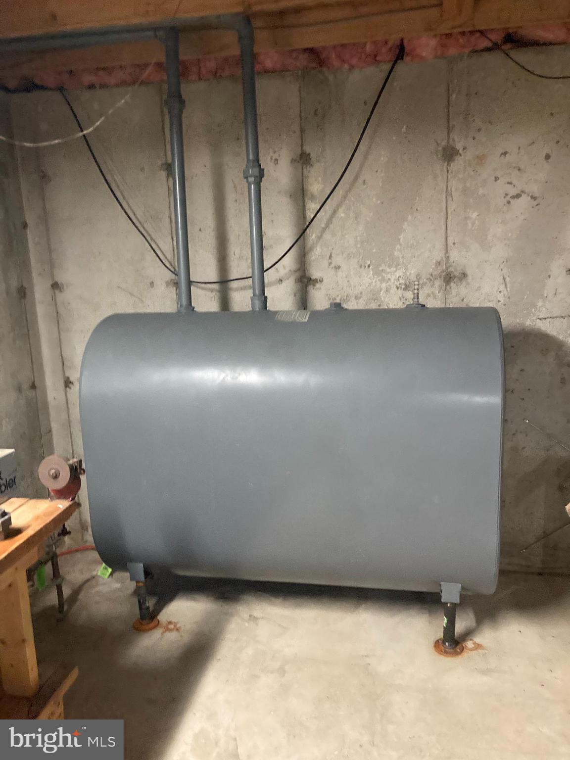 CANTERBURY WOODS - Residential