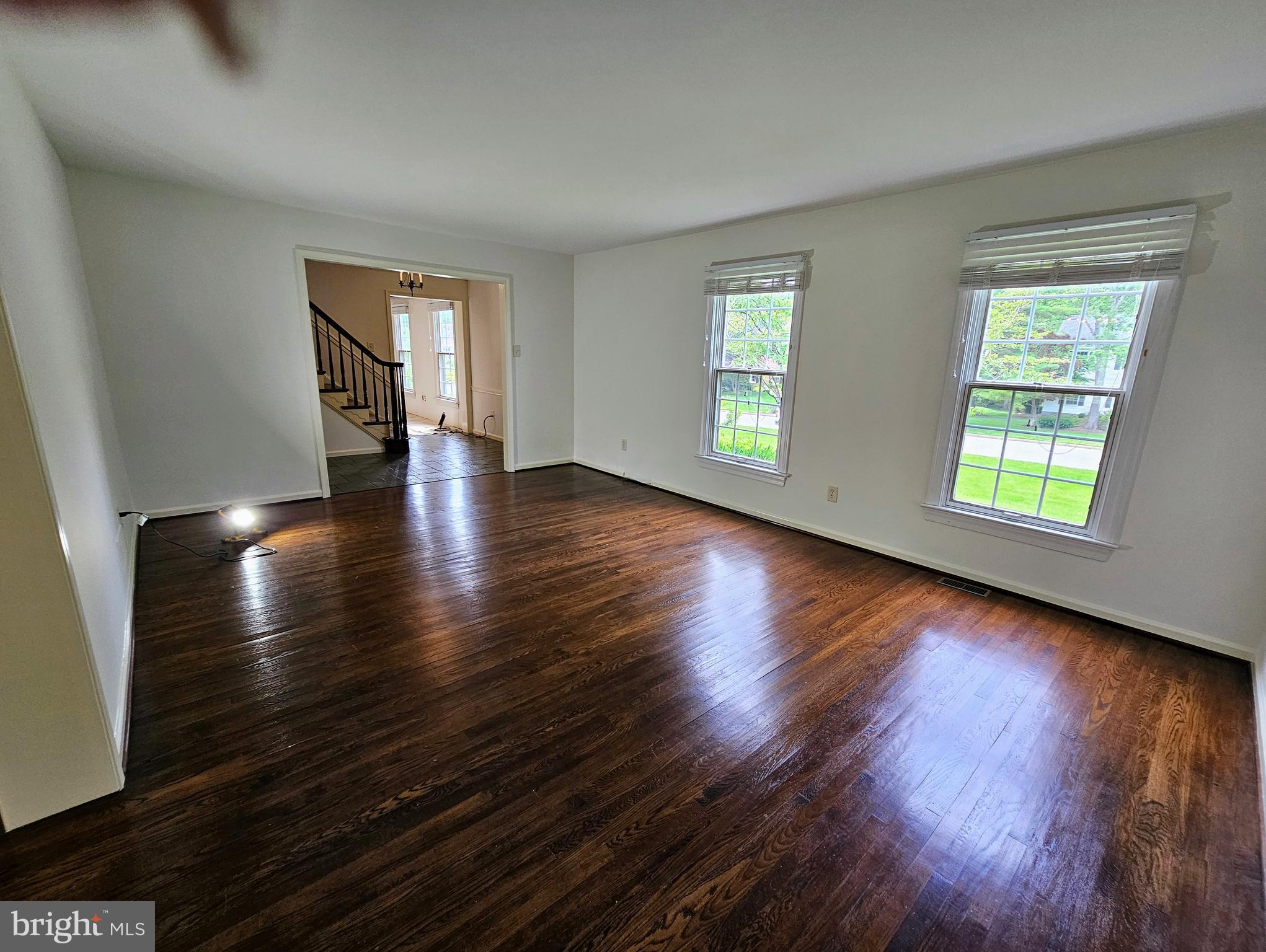 1506 CANTERBURY LANE