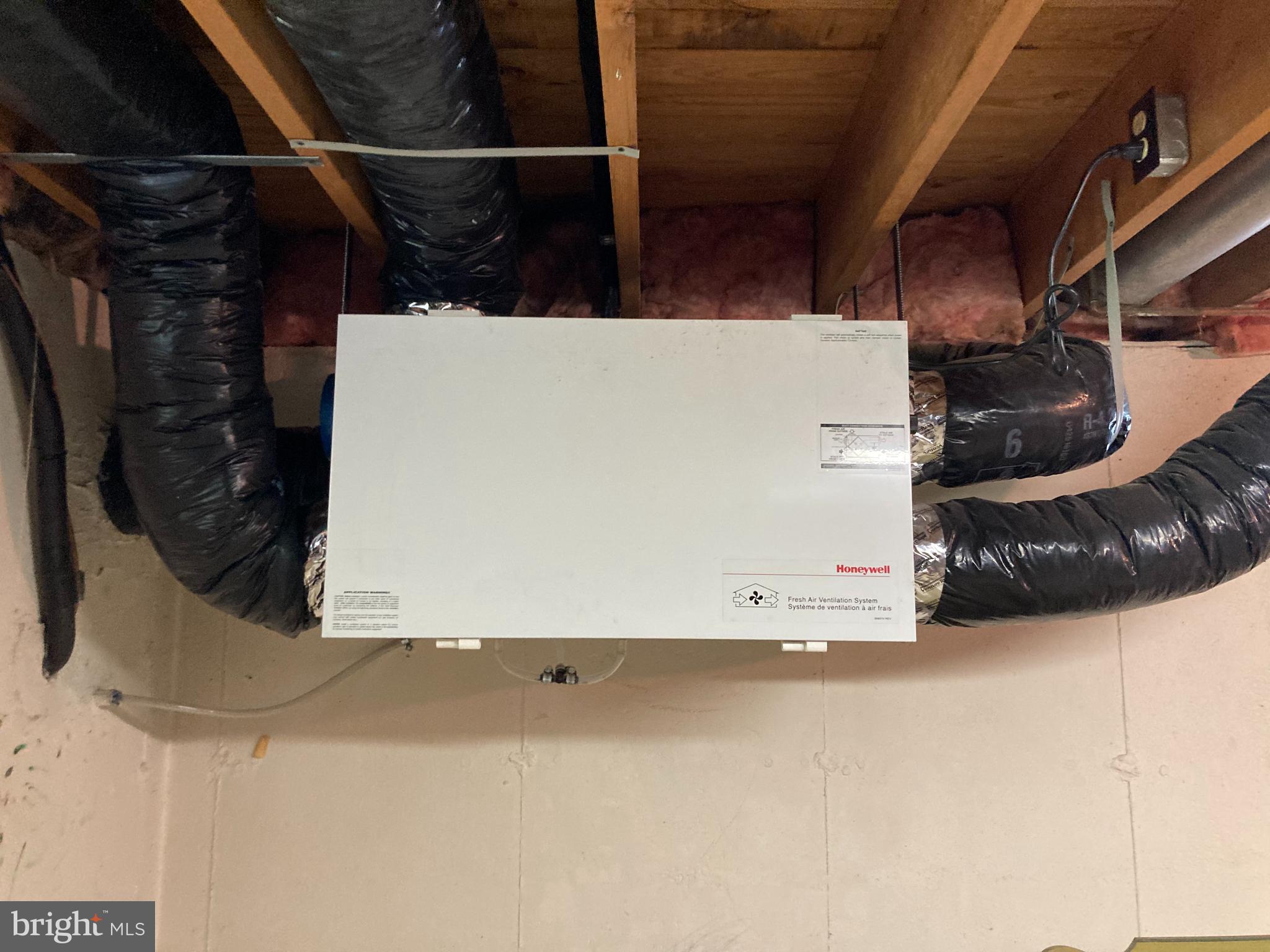 CANTERBURY WOODS - Residential