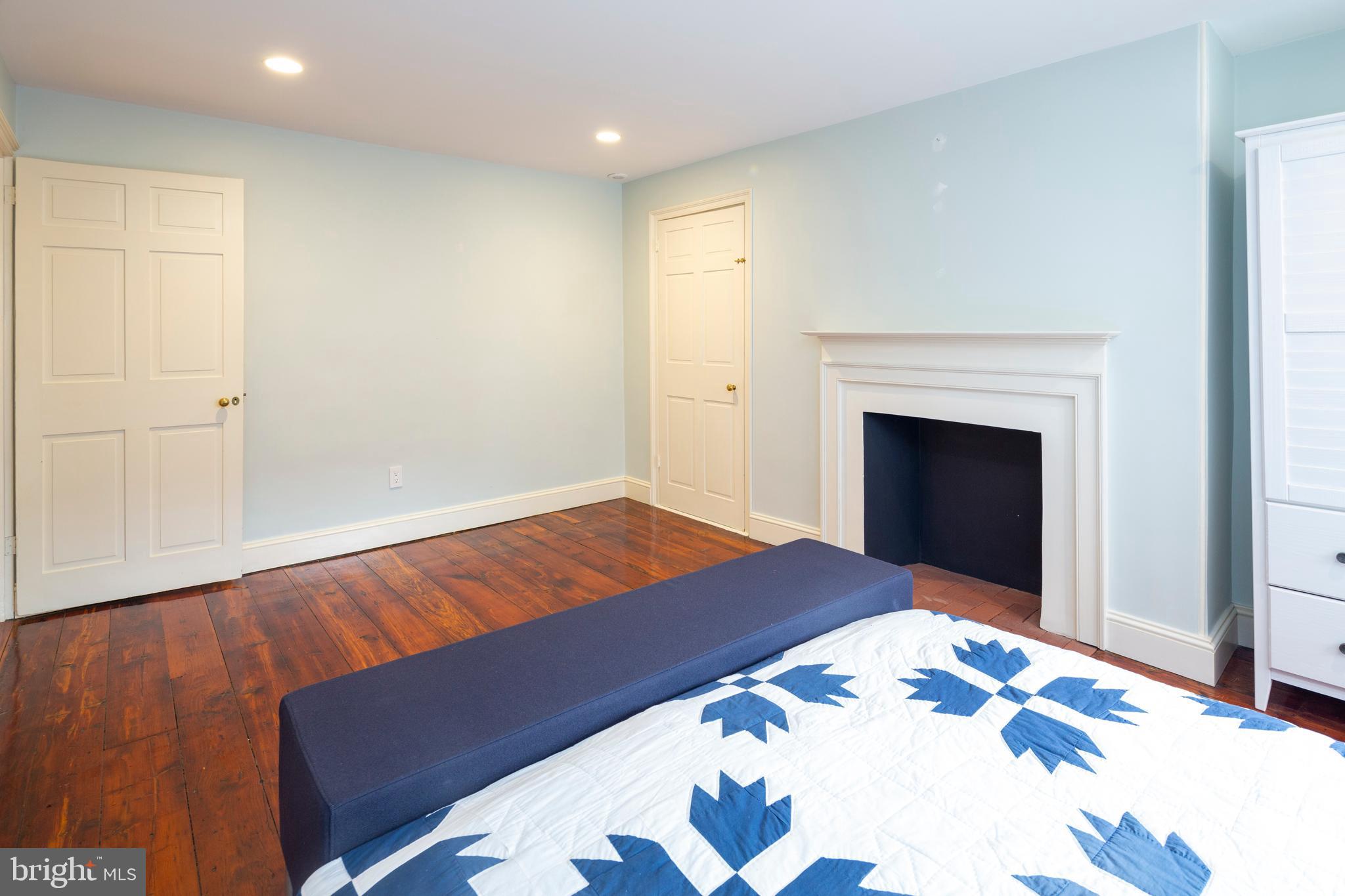 WASHINGTON SQ WEST - Residential