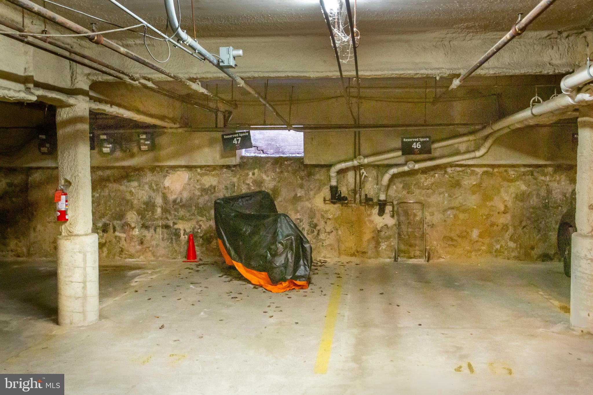 WASHINGTON SQ WEST - Residential