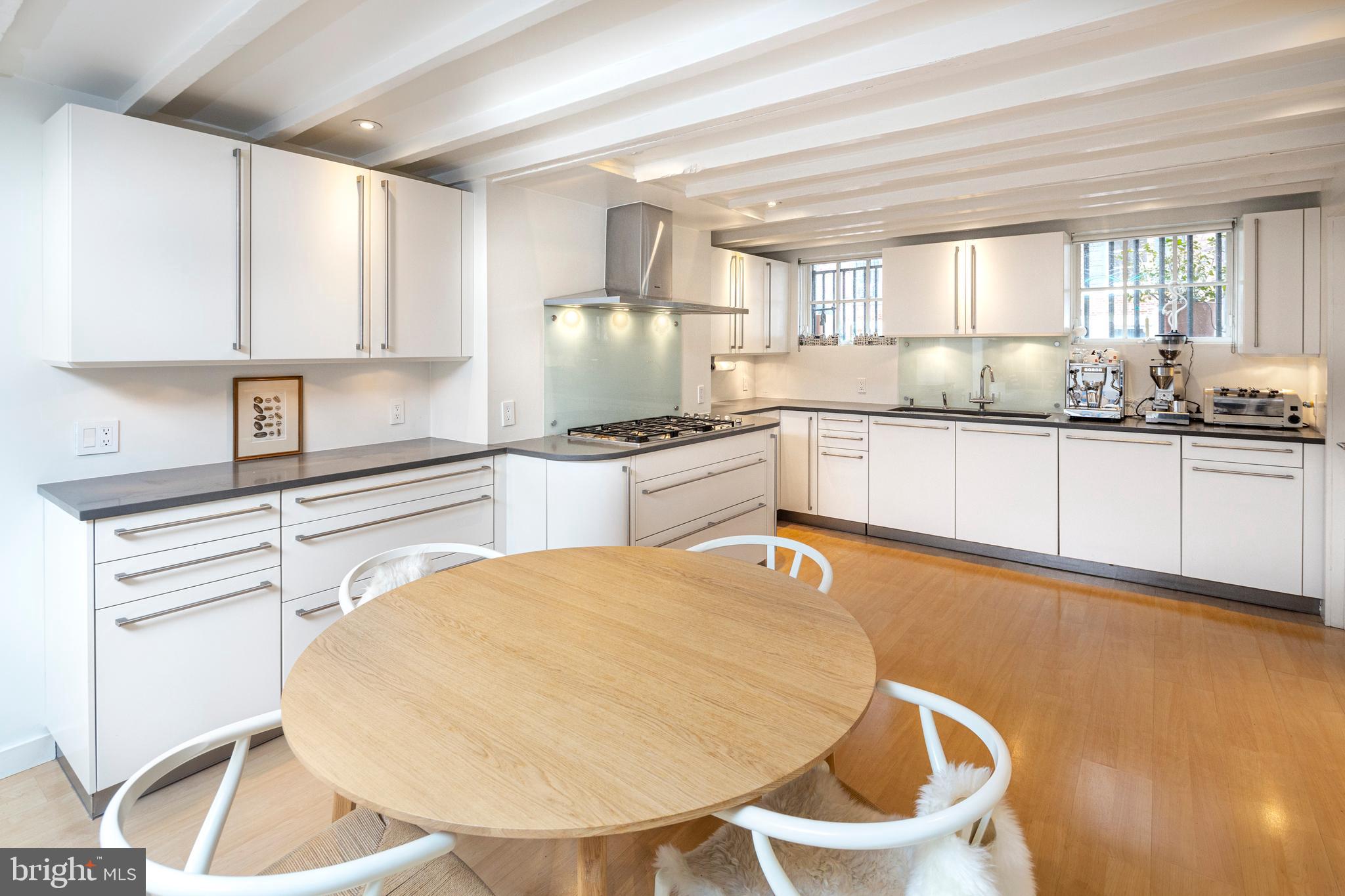 WASHINGTON SQ WEST - Residential