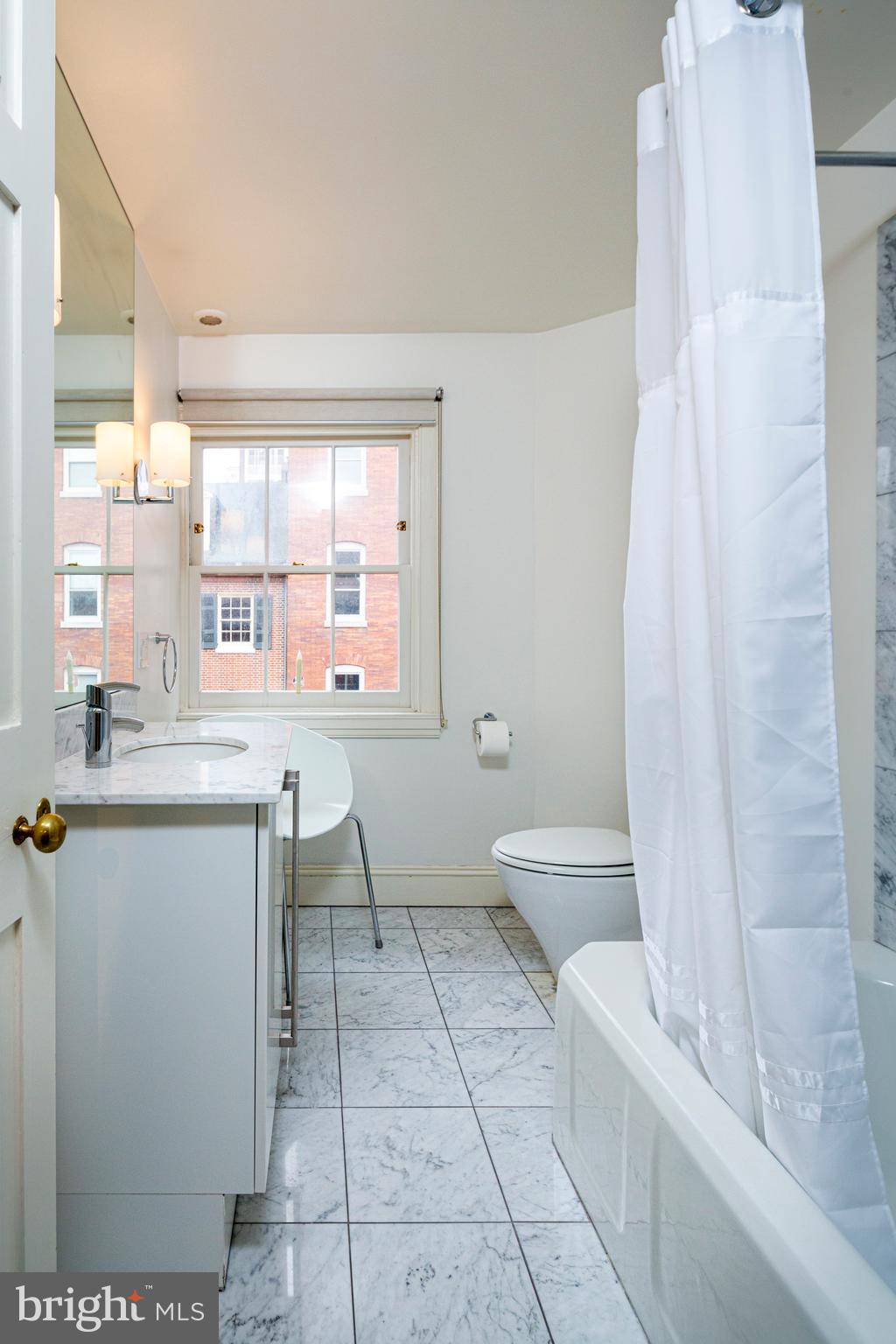 WASHINGTON SQ WEST - Residential