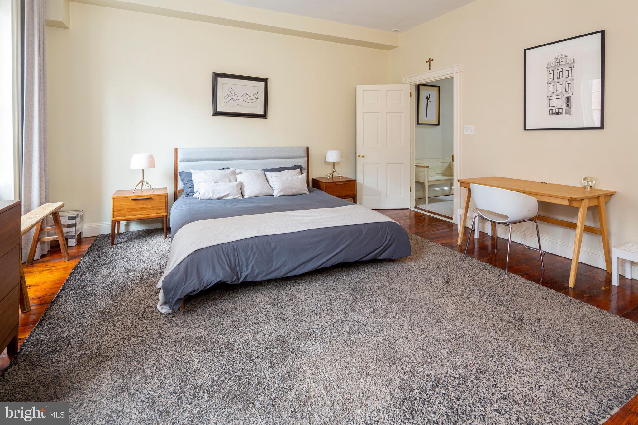 WASHINGTON SQ WEST - Residential