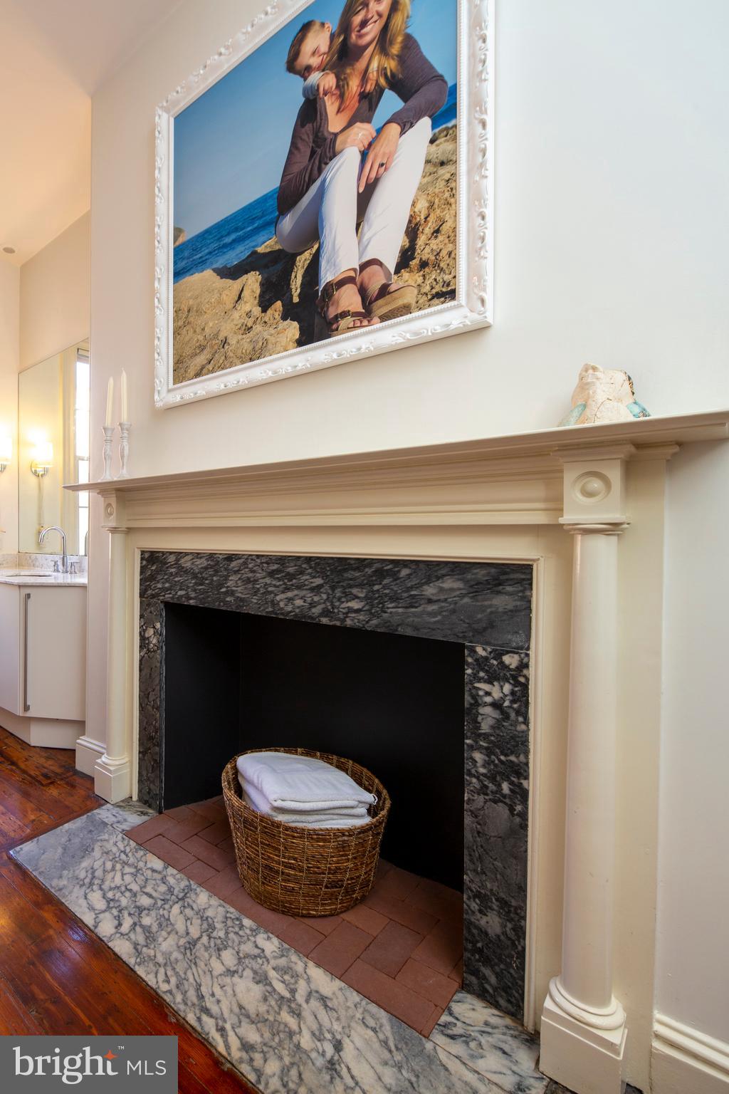 WASHINGTON SQ WEST - Residential