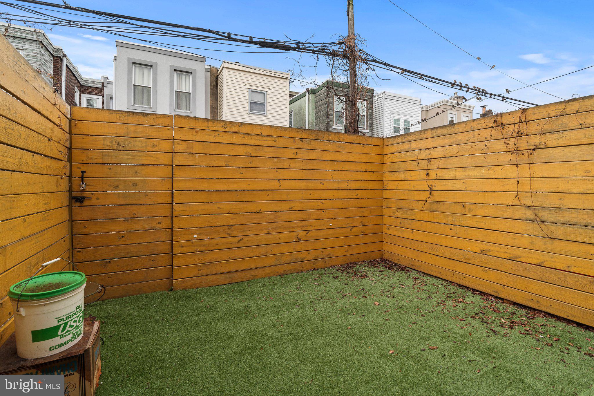 PORT RICHMOND - Residential