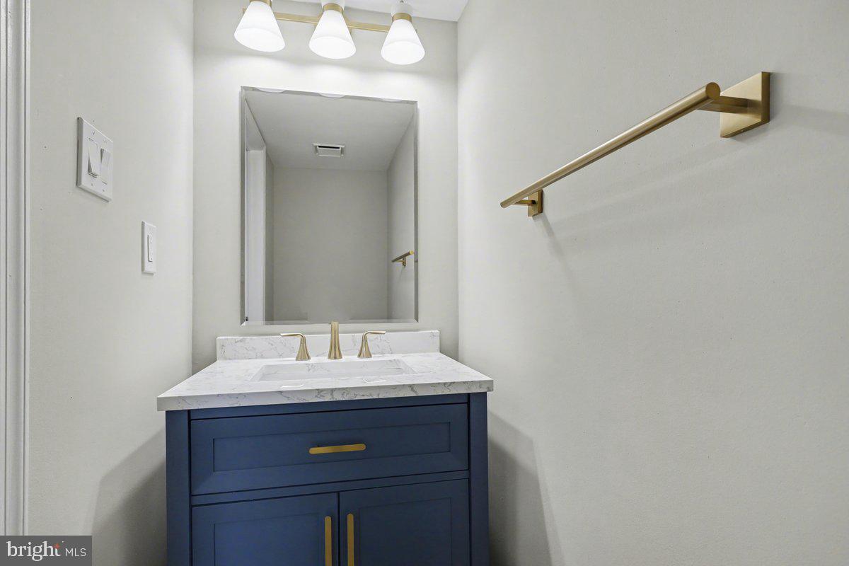 ANDORRA WOODS - Residential