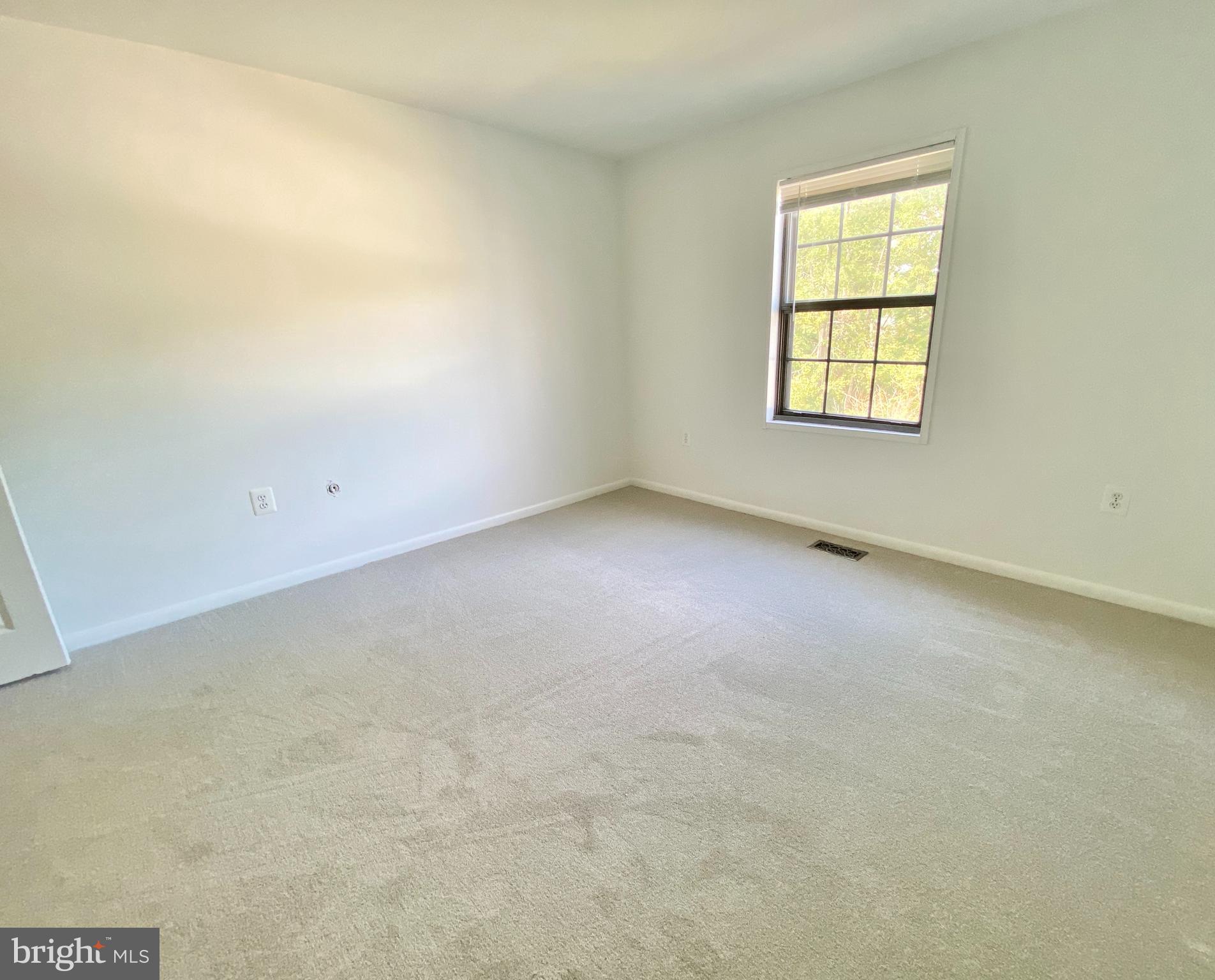 CARDINAL GLEN - Residential Lease