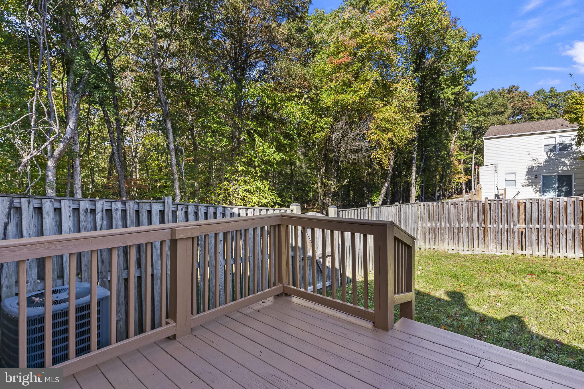 RYON WOODS SUB - Residential